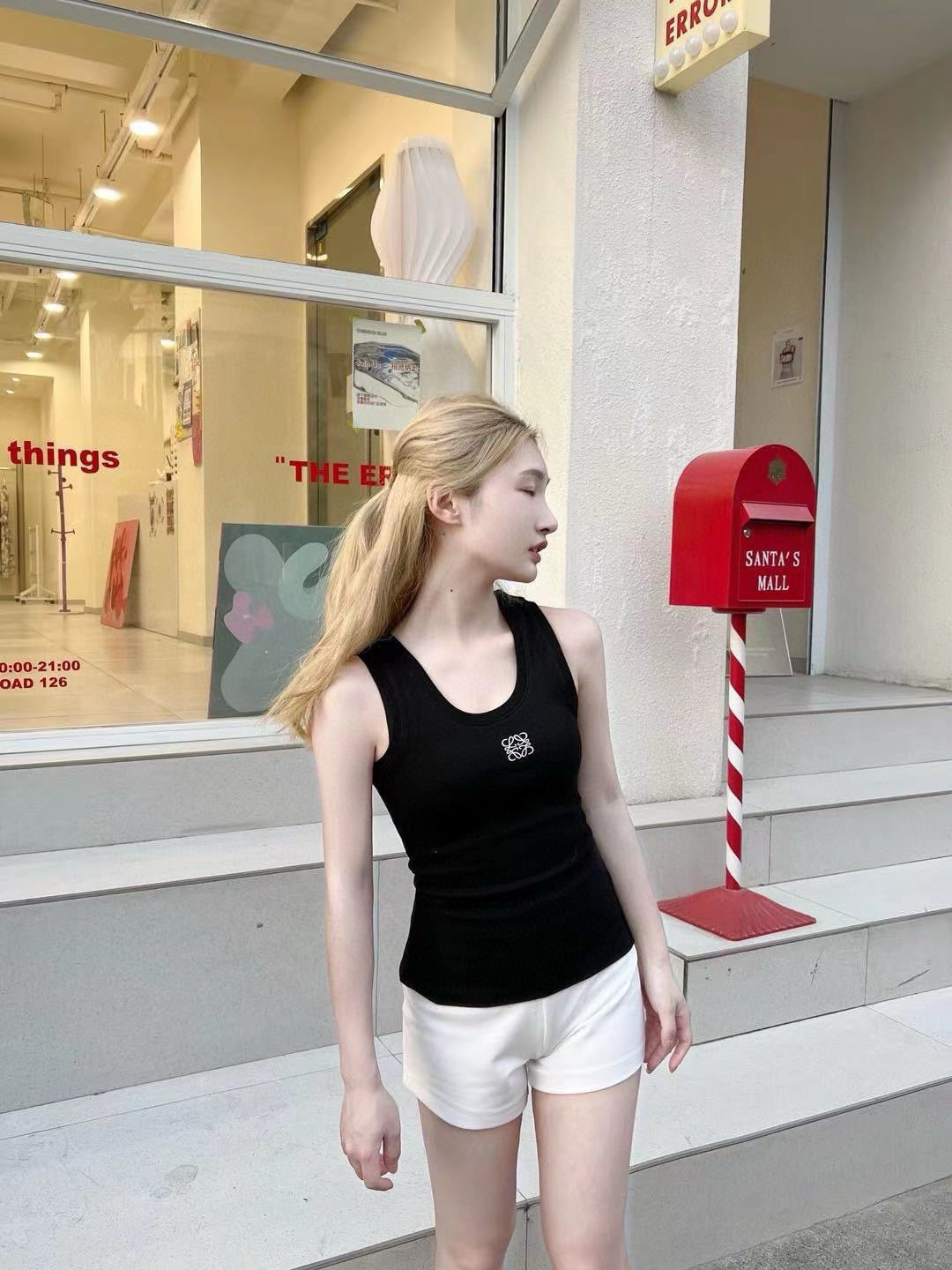 LuxluxHouse Best Quality Clothes T-shirt Loewe