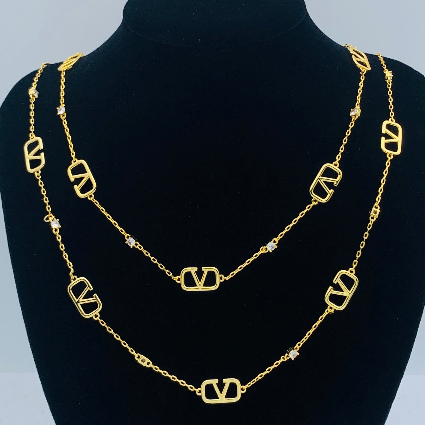 LuxluxHouse Low Price And High Quality Accessories Valentino