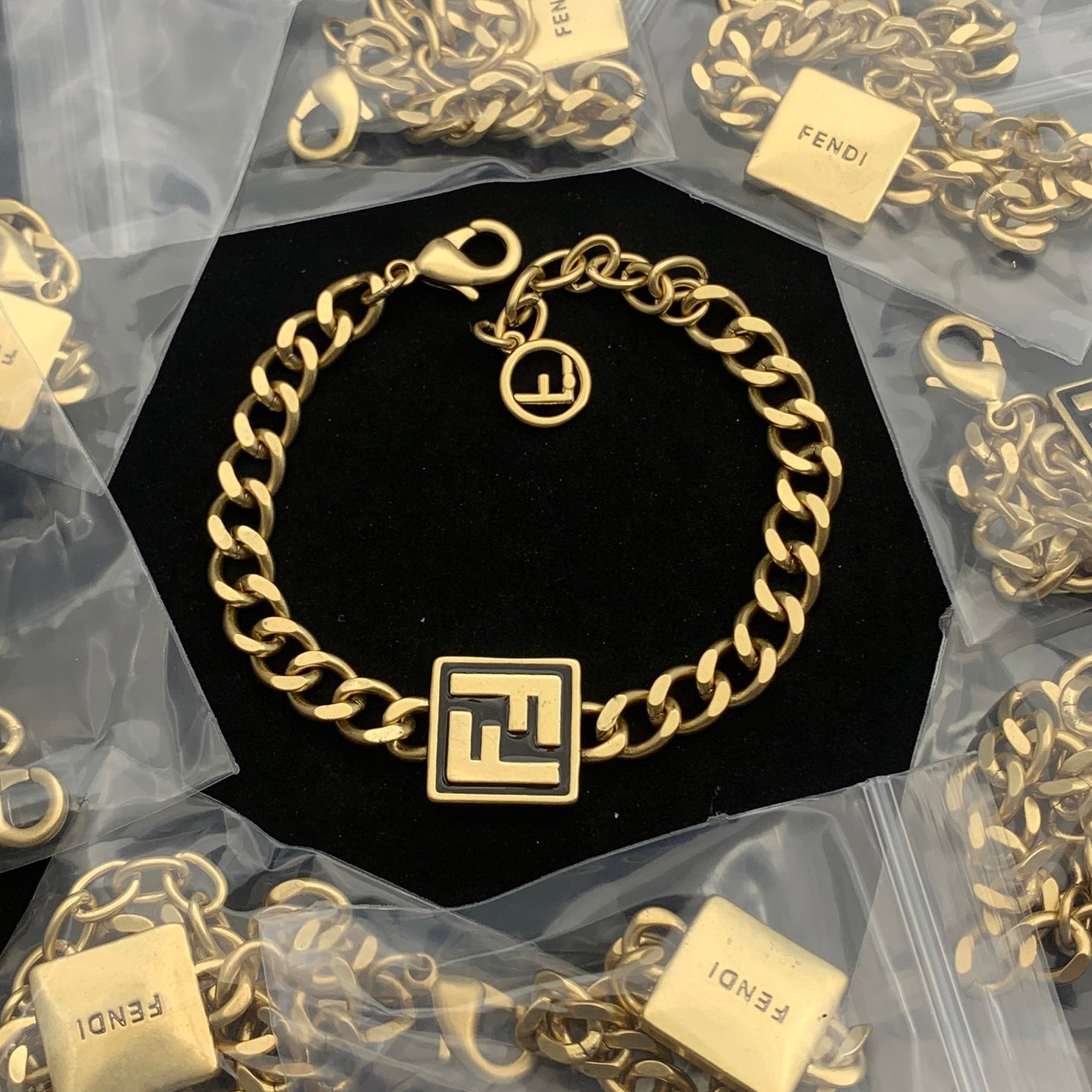 LuxluxHouse Low Price And High Quality Accessories Fendi