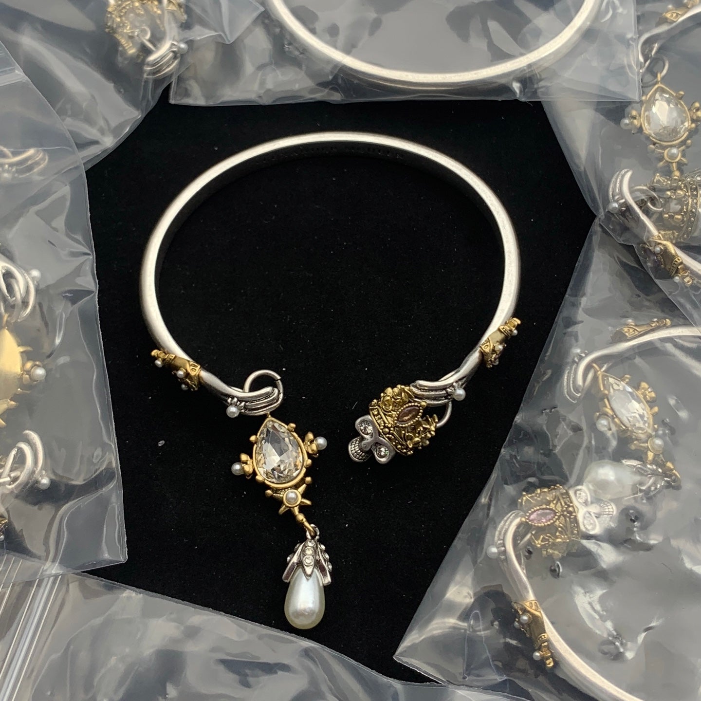 LuxluxHouse Low Price And High Quality Accessories Alexander McQueen