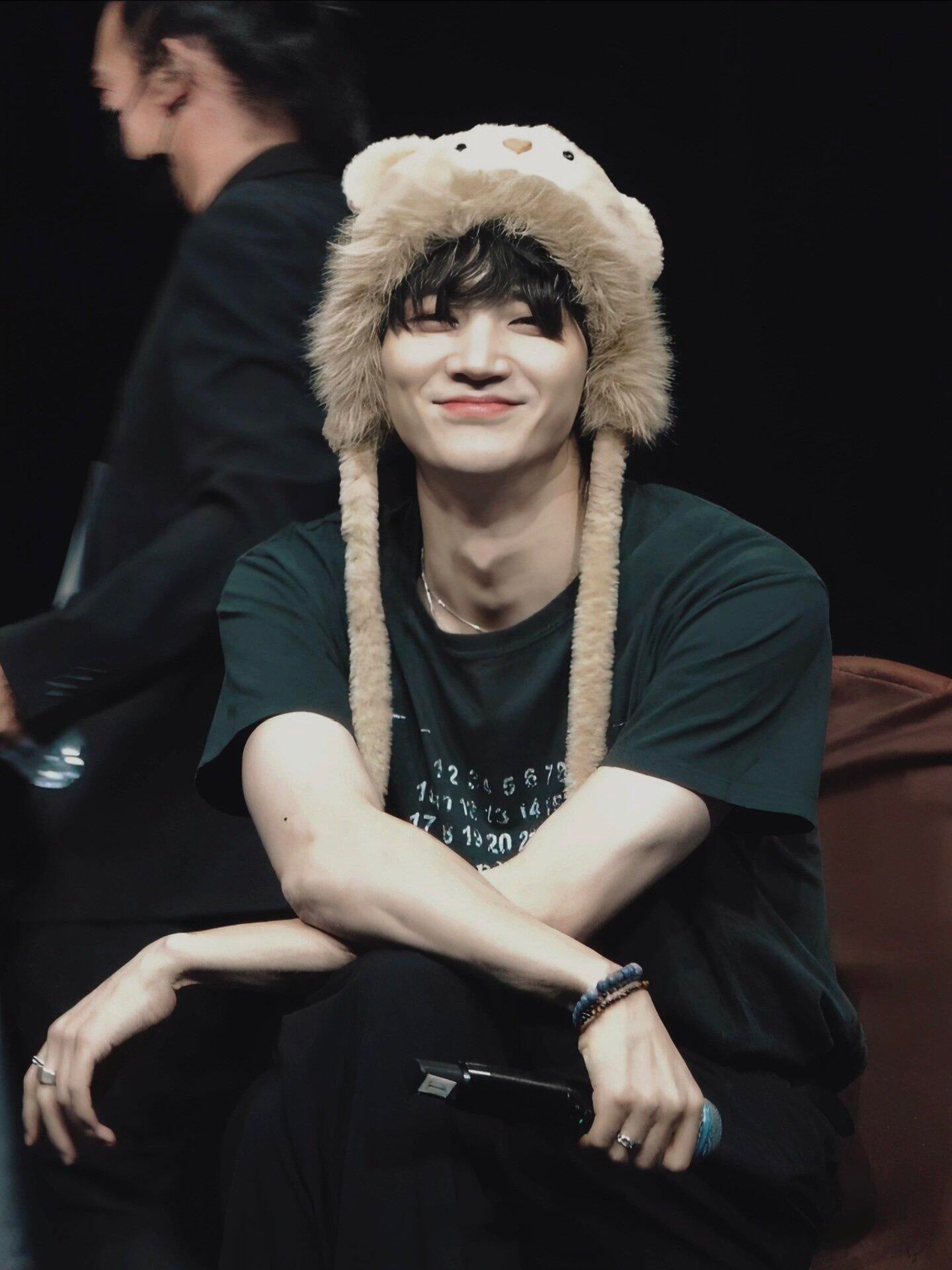 LuxluxHouse Best Quality Clothes T-shirt Chanel & Maison Margiela