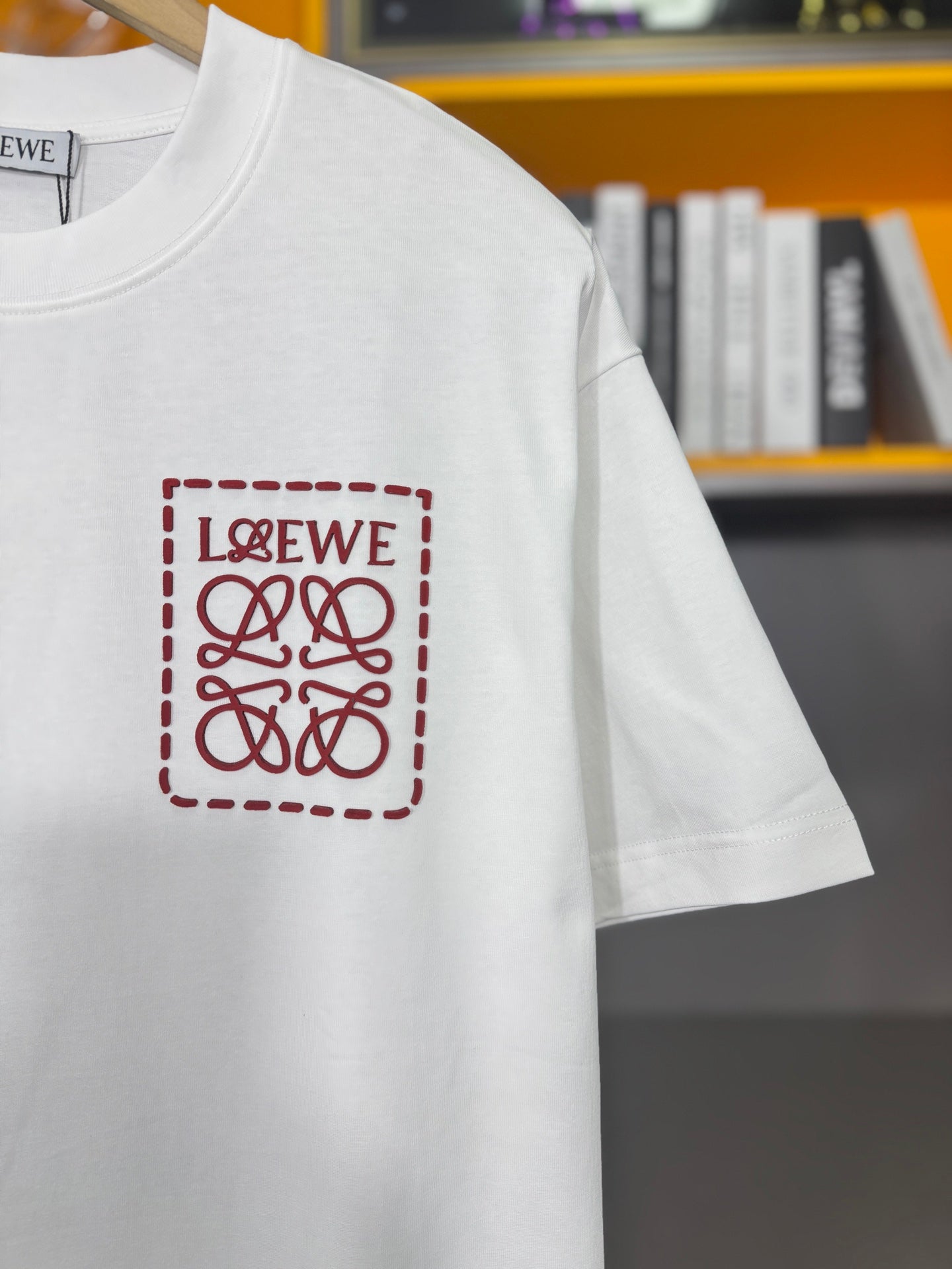 LuxluxHouse Best Quality Clothes T-shirt Loewe