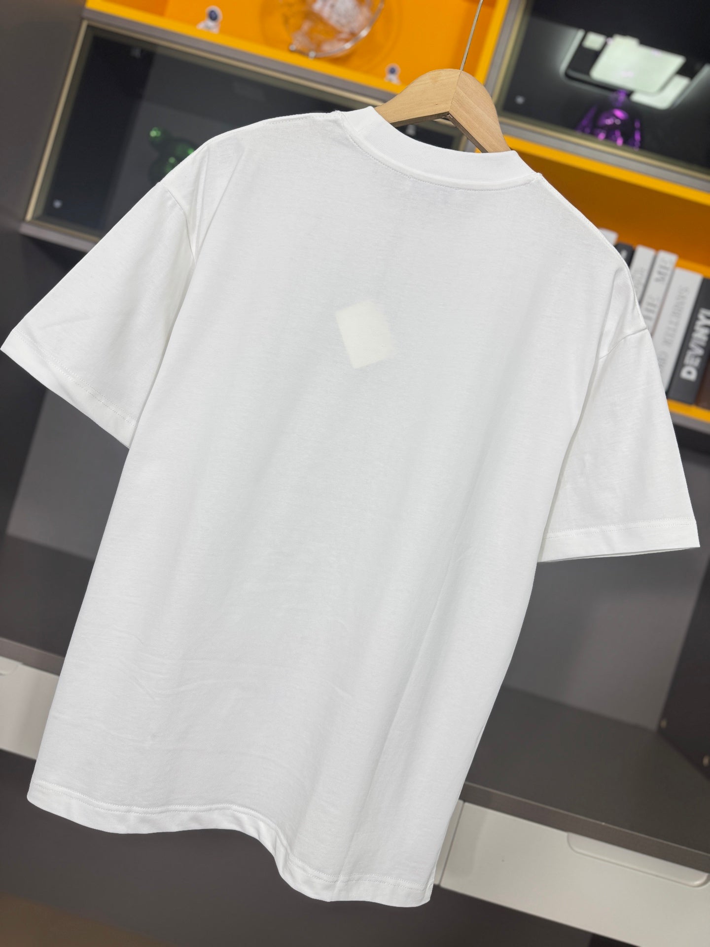 LuxluxHouse Best Quality Clothes T-shirt Loewe