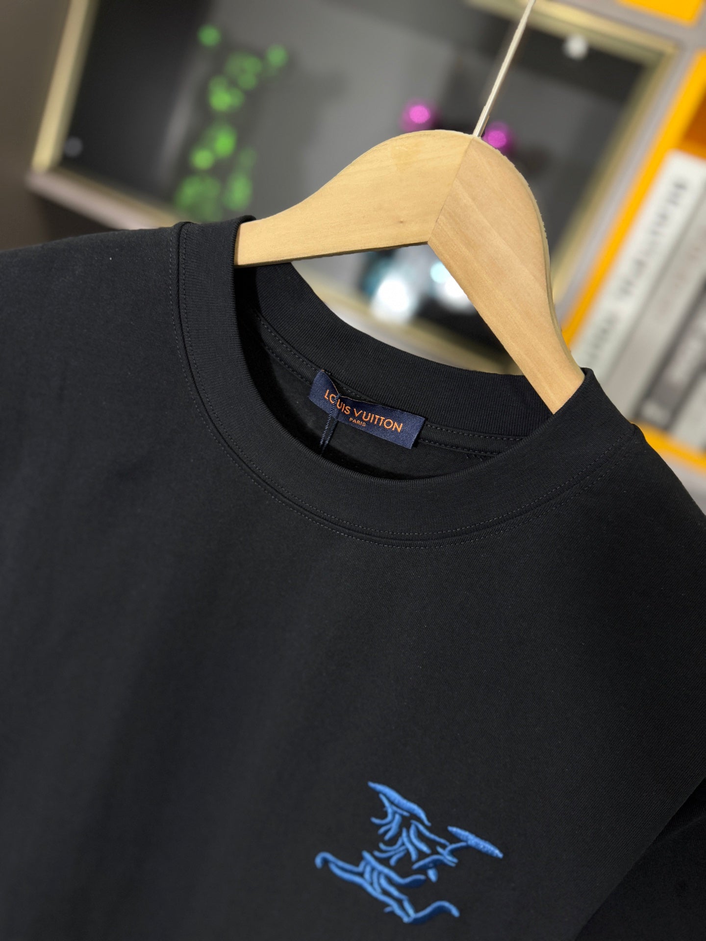 LuxluxHouse Best Quality Clothes T-shirt Louis Vuitton