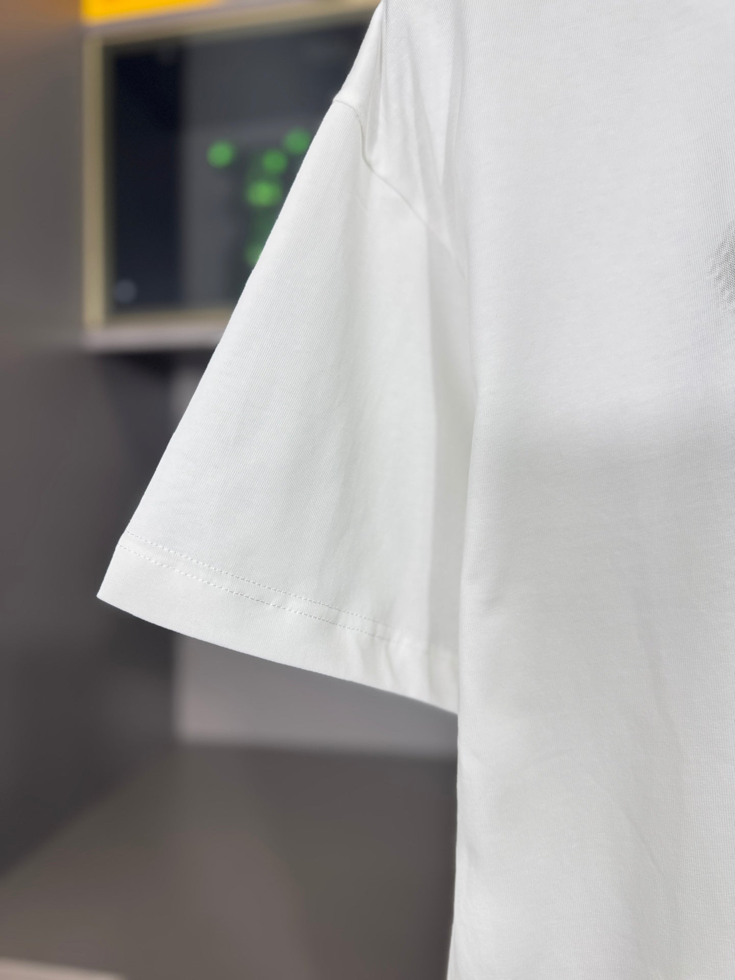 LuxluxHouse Best Quality Clothes T-shirt Prada