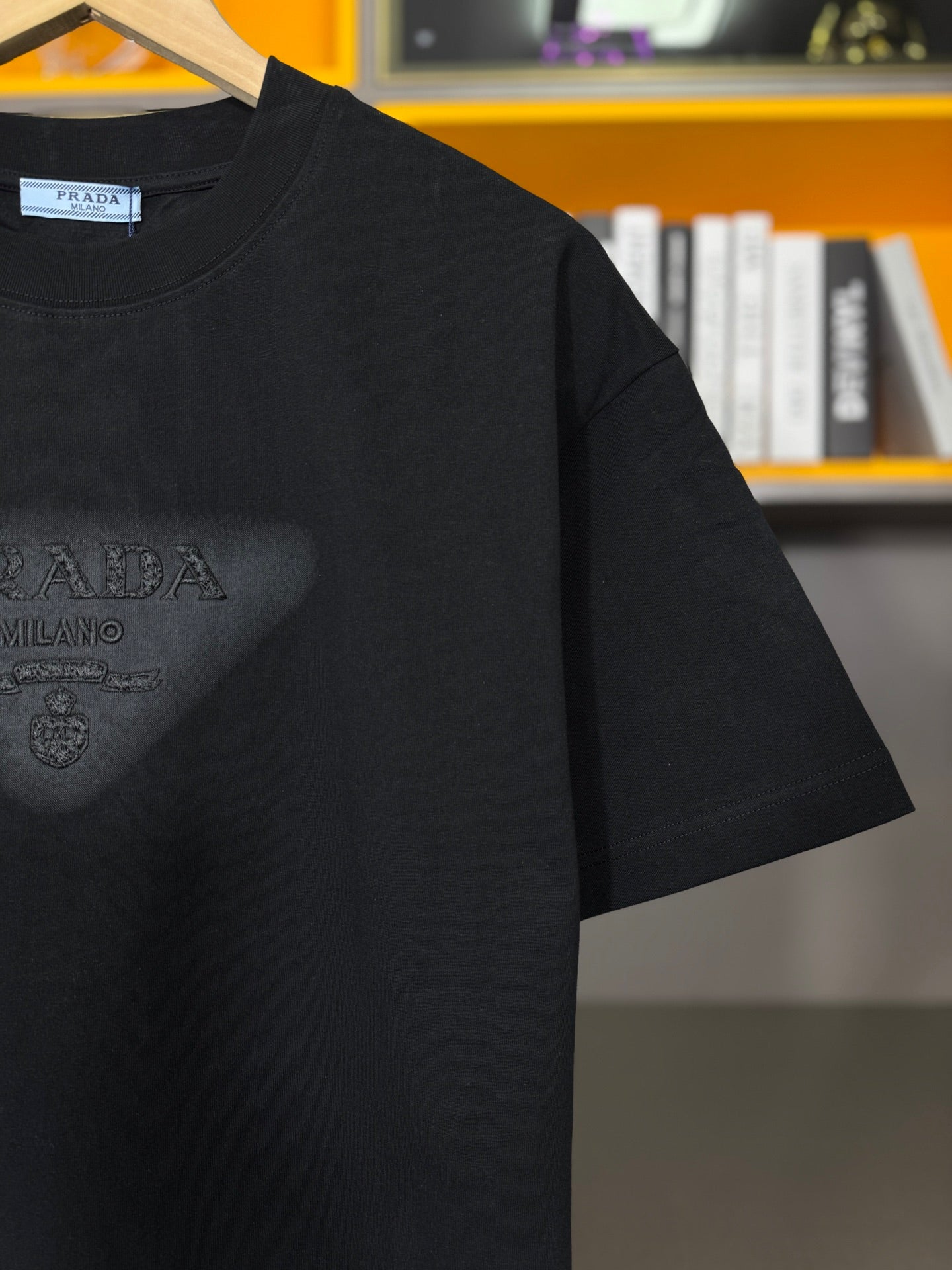 LuxluxHouse Best Quality Clothes T-shirt Prada