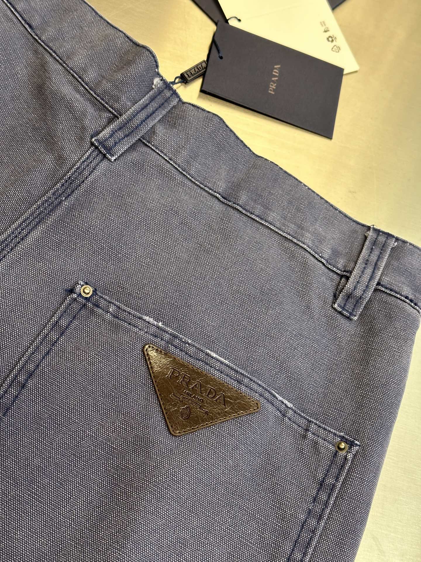 LuxluxHouse Best Quality Clothes Pants Prada