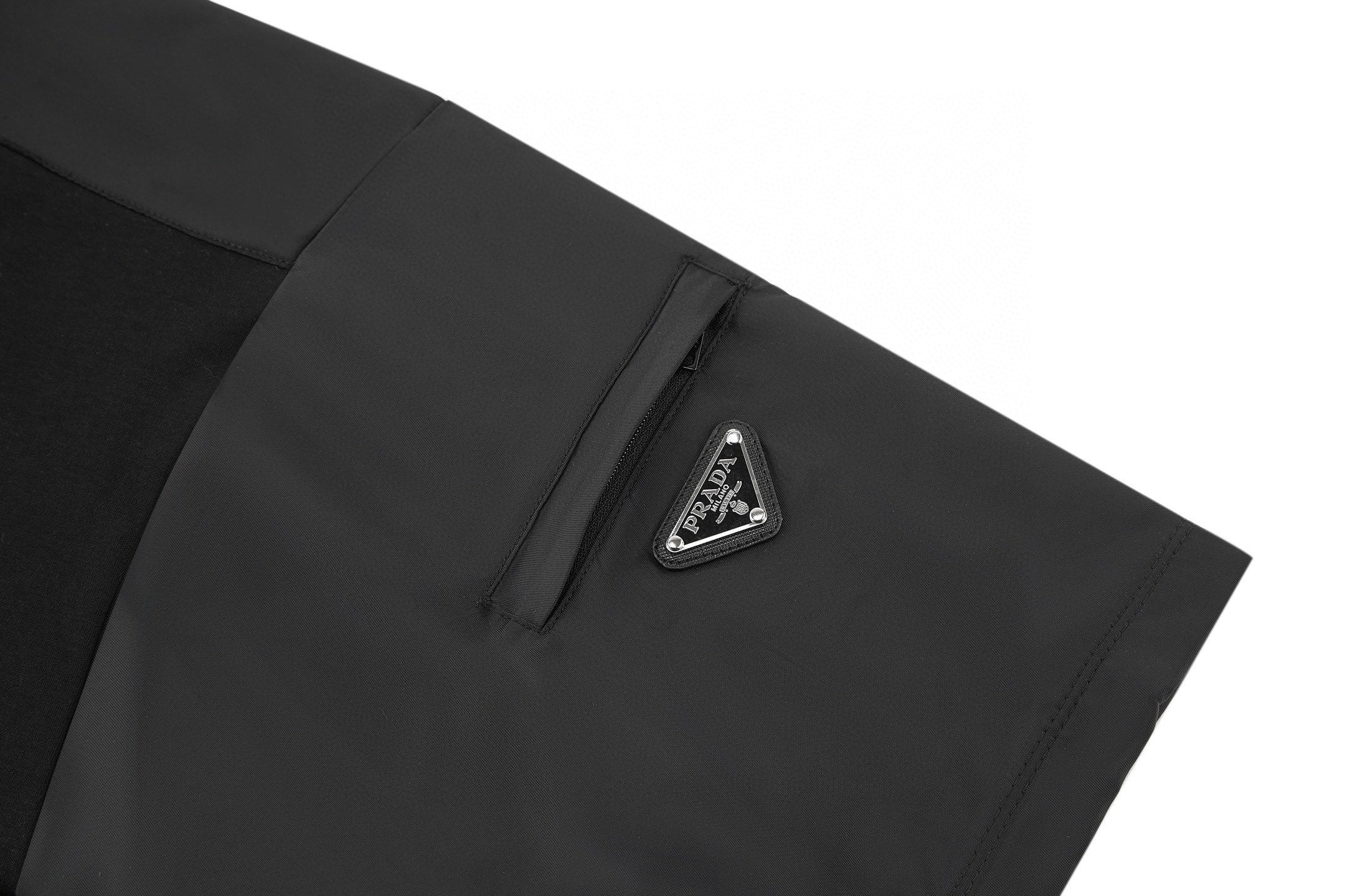 LuxluxHouse Best Quality Clothes T-shirt Prada