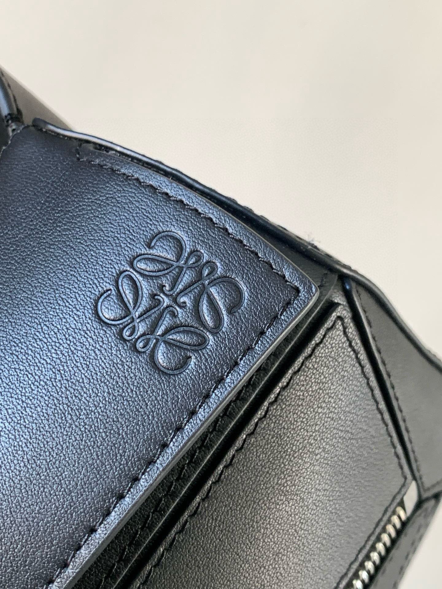 LuxluxHouse Best Quality Bags Loewe