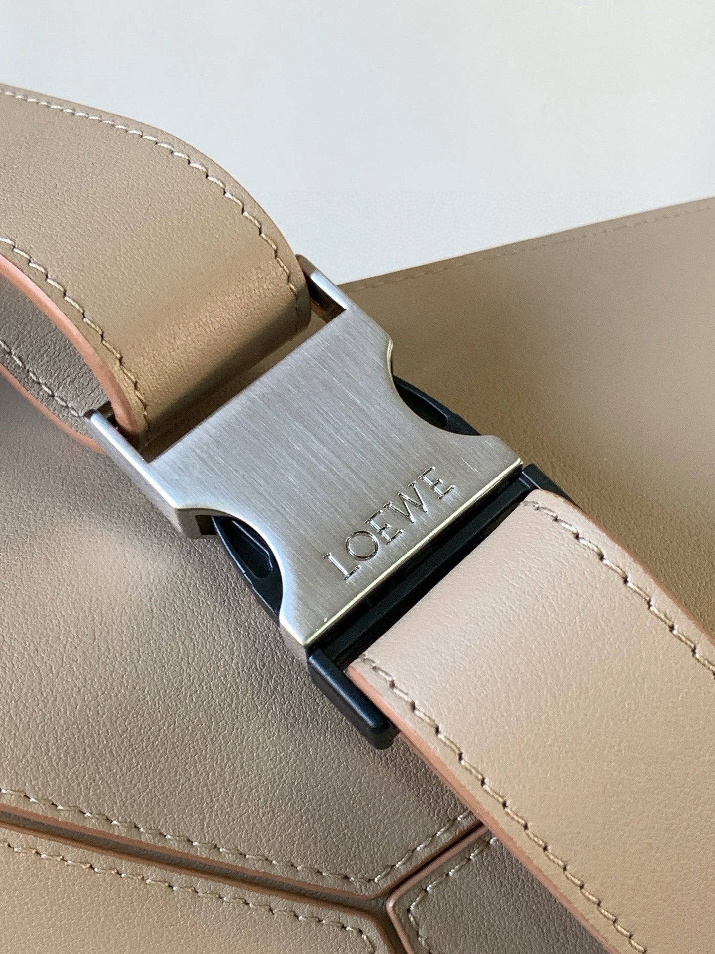 LuxluxHouse Best Quality Bags Loewe