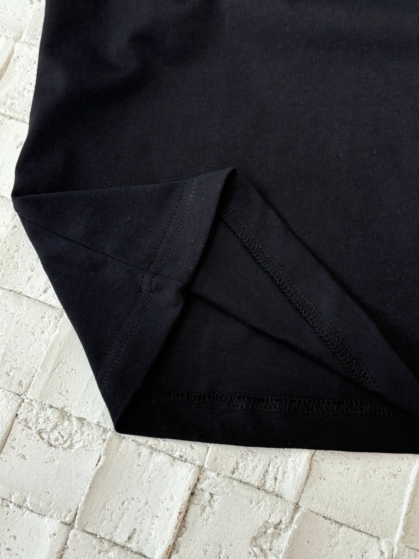 LuxluxHouse Best Quality Clothes T-shirt Moncler