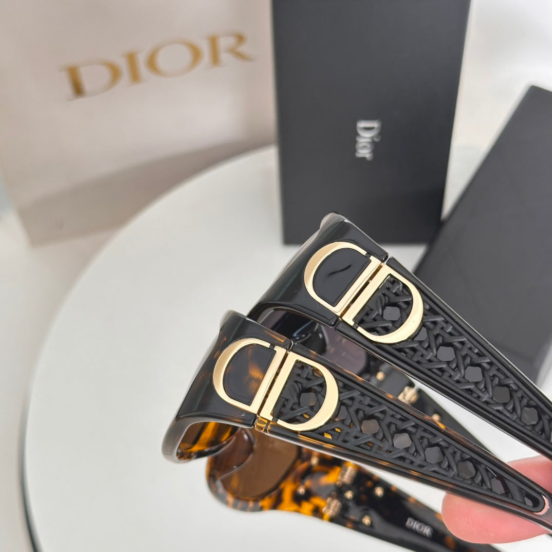 LuxluxHouse Best Quality Glasses Dior