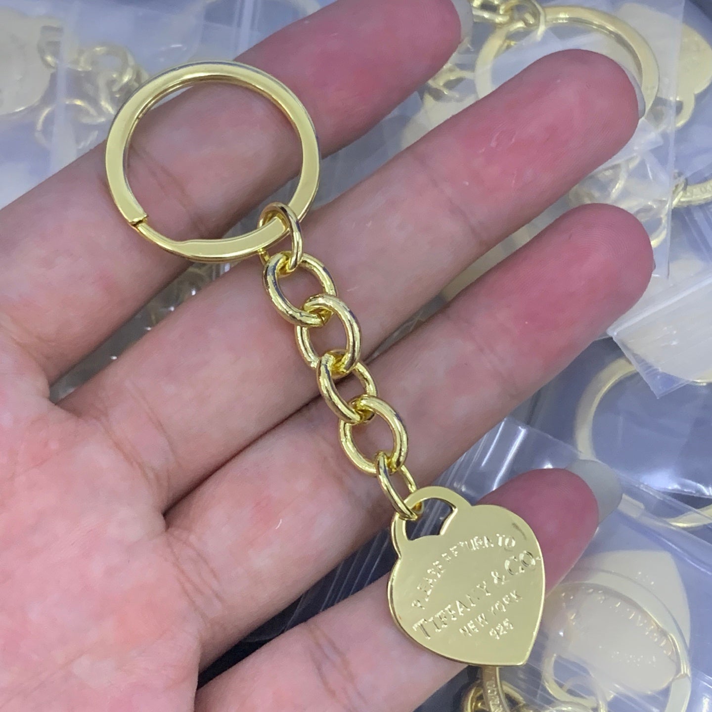 LuxluxHouse Low Price And High Quality Accessories Tiffany