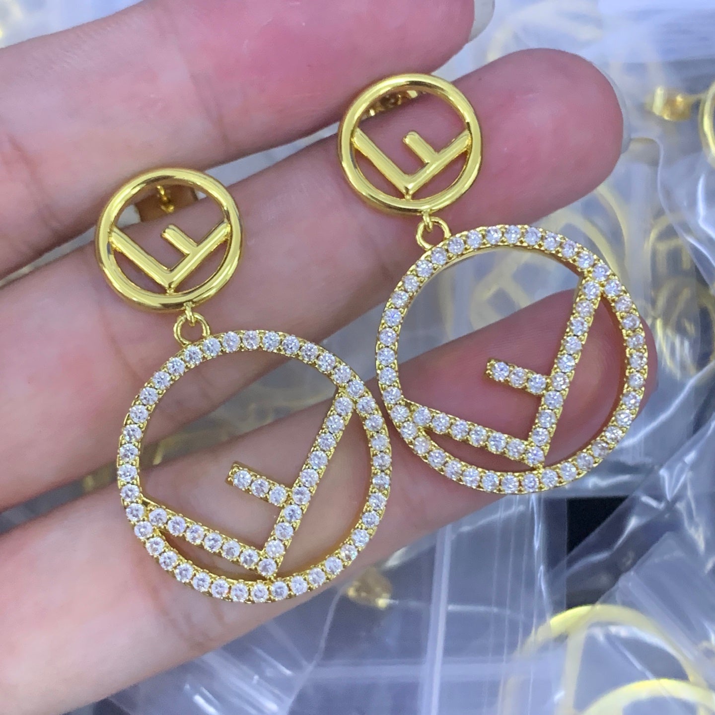 LuxluxHouse Low Price And High Quality Accessories Fendi