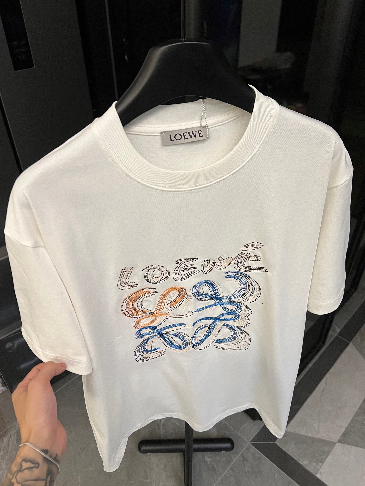 LuxluxHouse Best Quality Clothes T-shirt Loewe