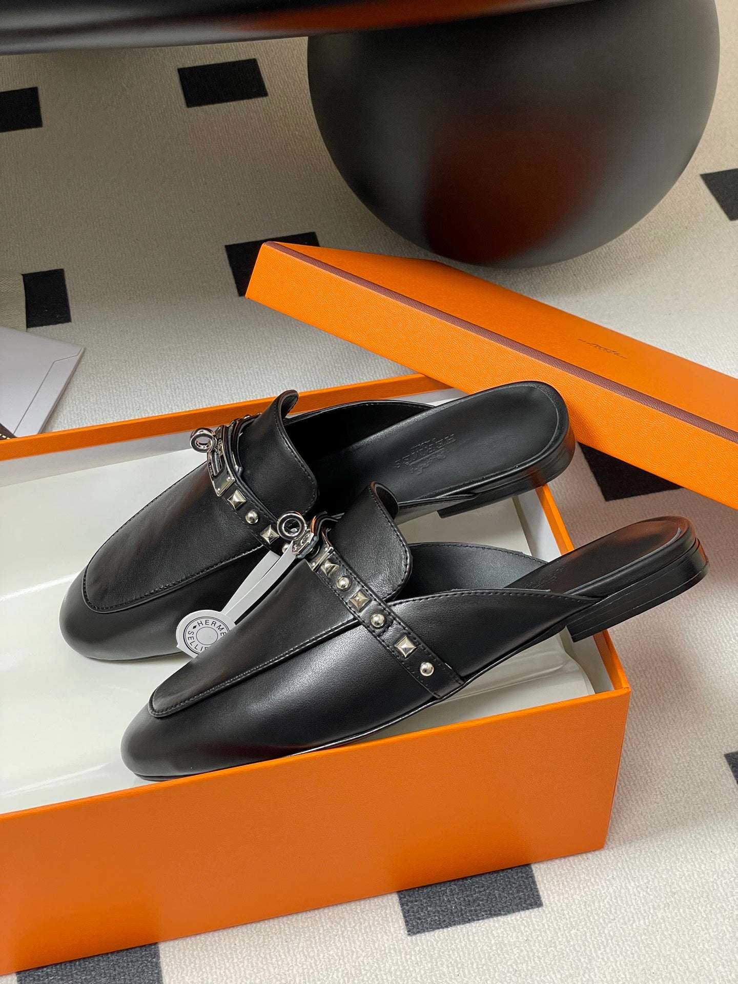 LuxluxHouse Best Quality Women Shoes Hermes