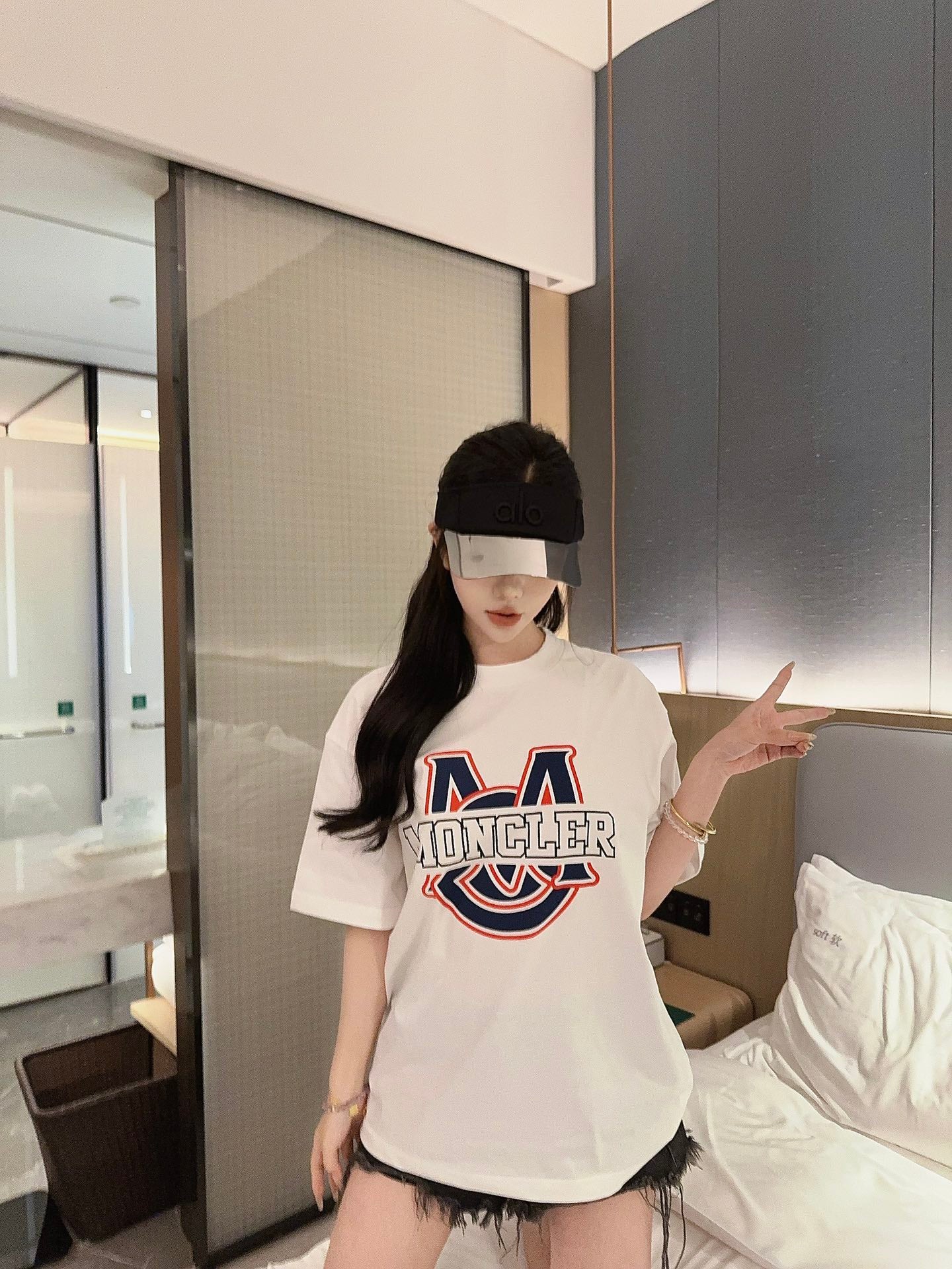 LuxluxHouse Best Quality Clothes T-shirt Moncler