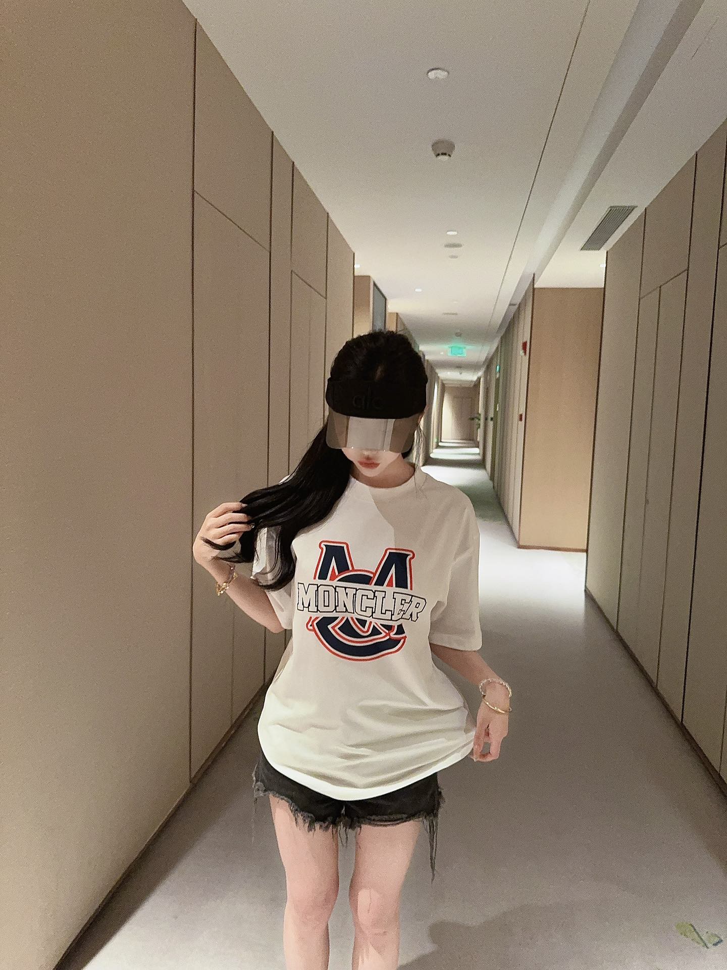 LuxluxHouse Best Quality Clothes T-shirt Moncler