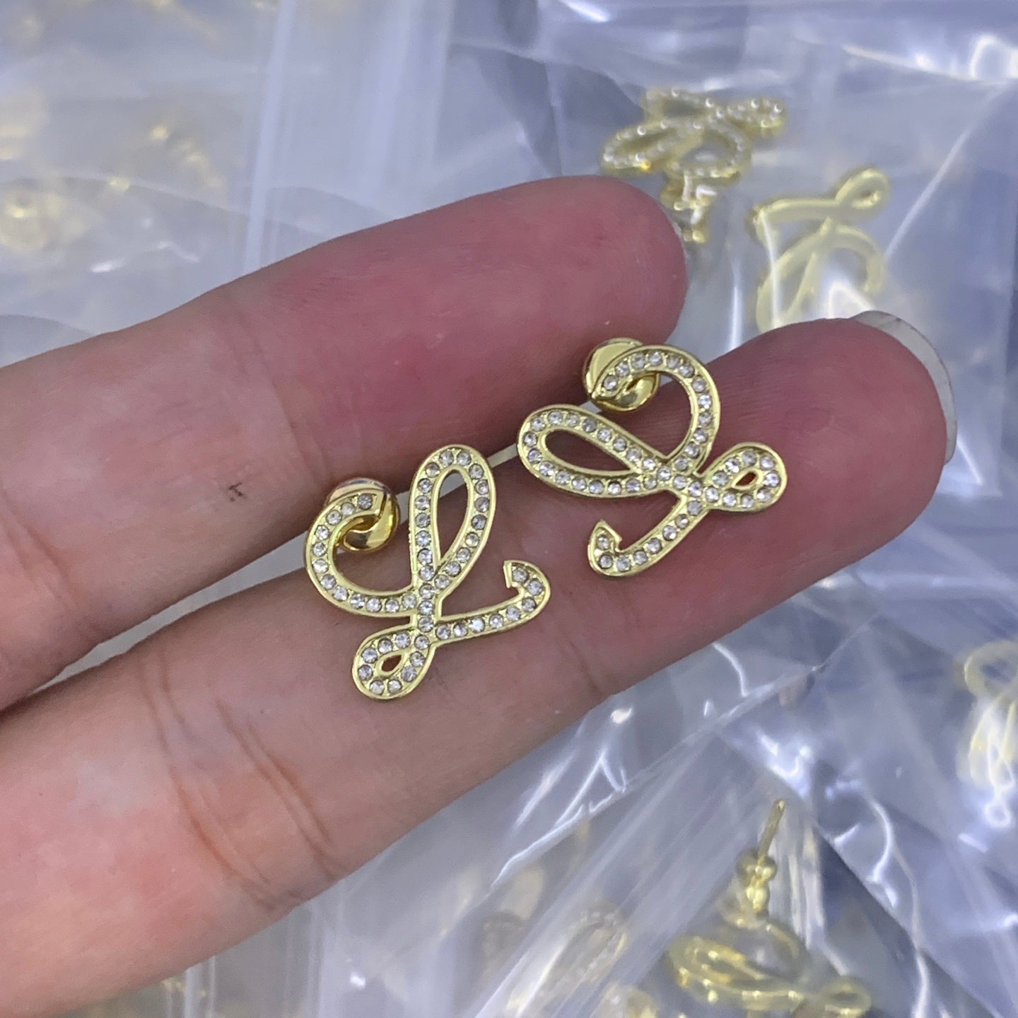 LuxluxHouse Low Price And High Quality Accessories Loewe