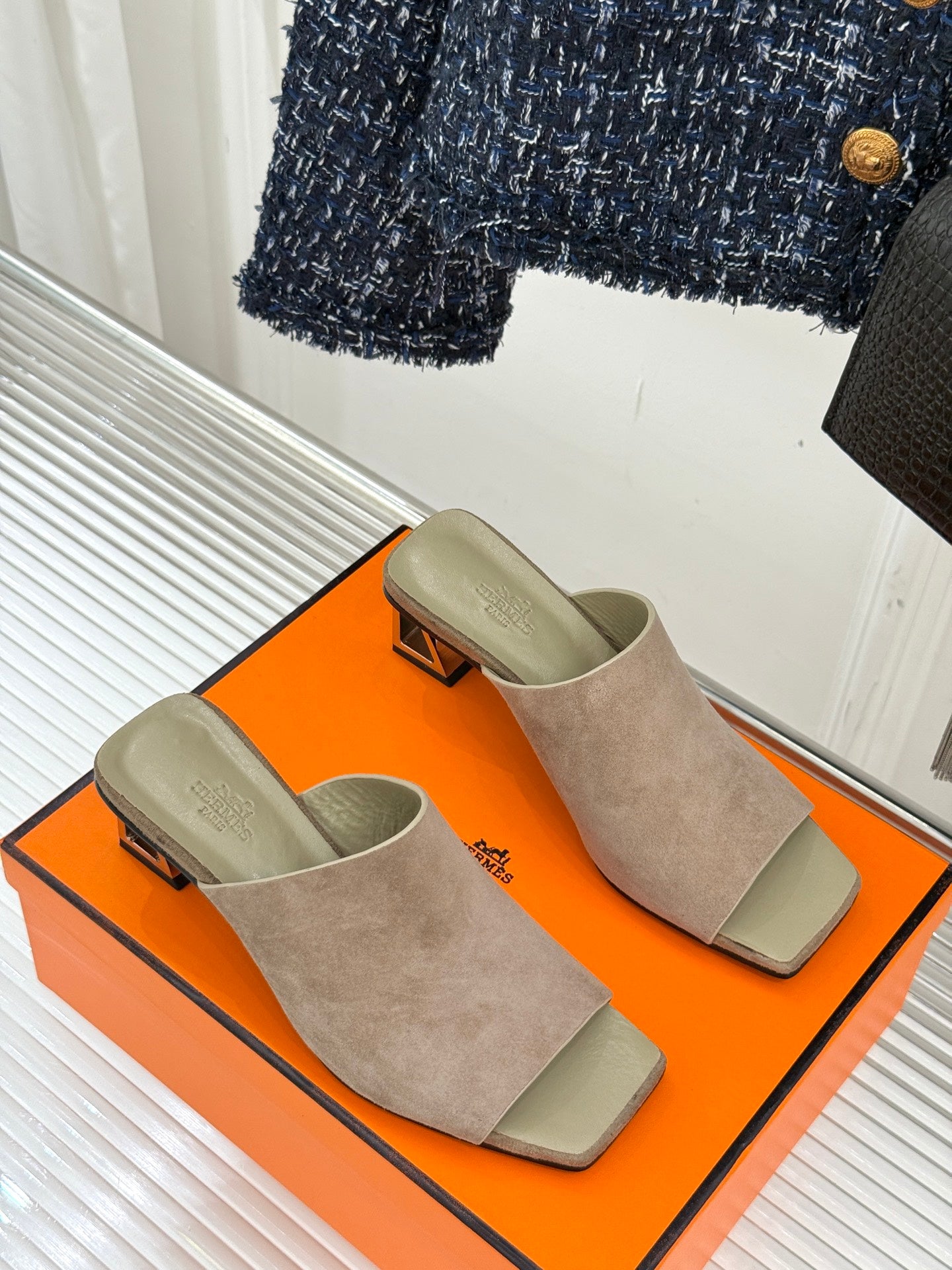 LuxluxHouse Best Quality Women Shoes Hermes