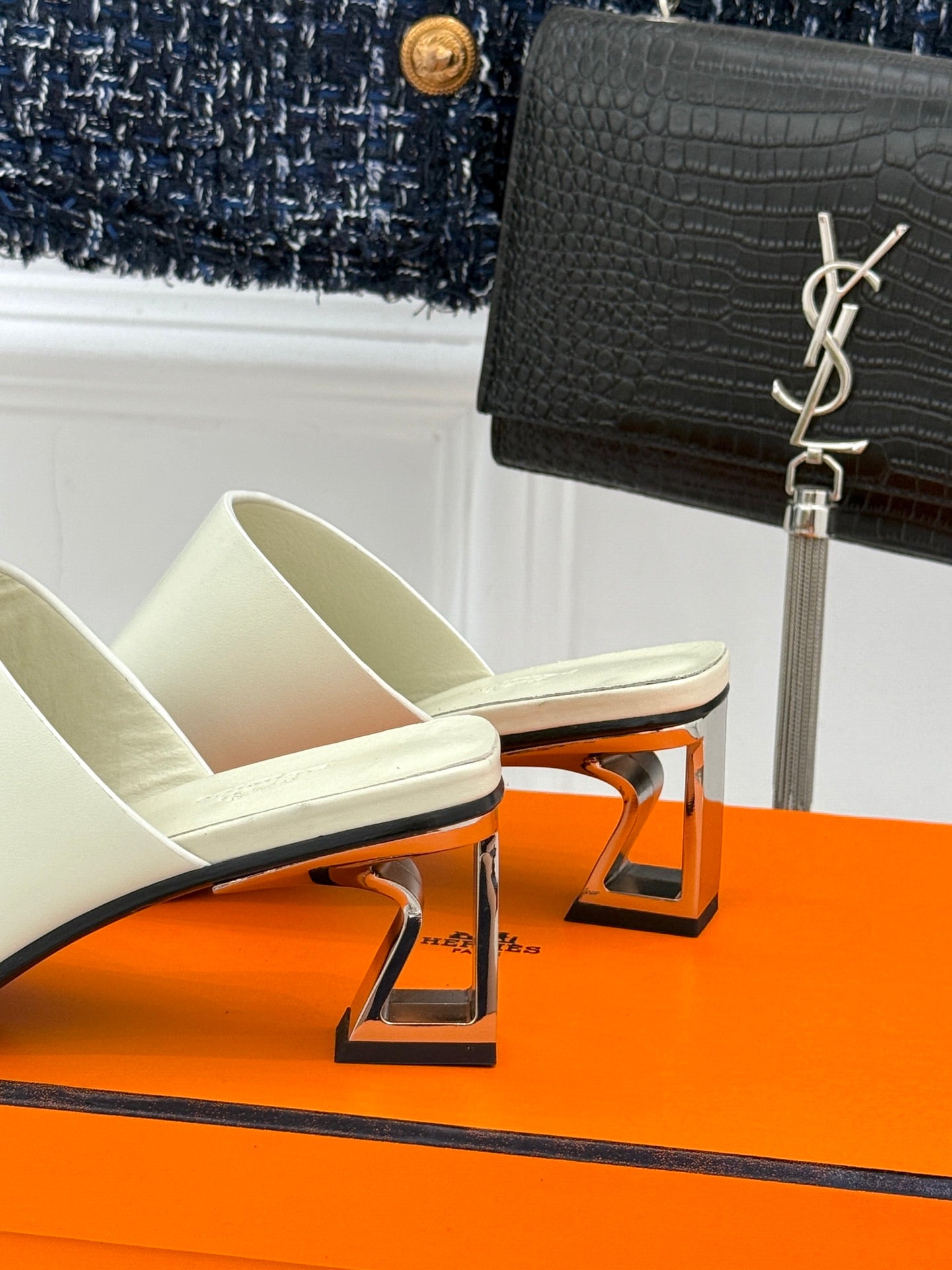 LuxluxHouse Best Quality Women Shoes Hermes