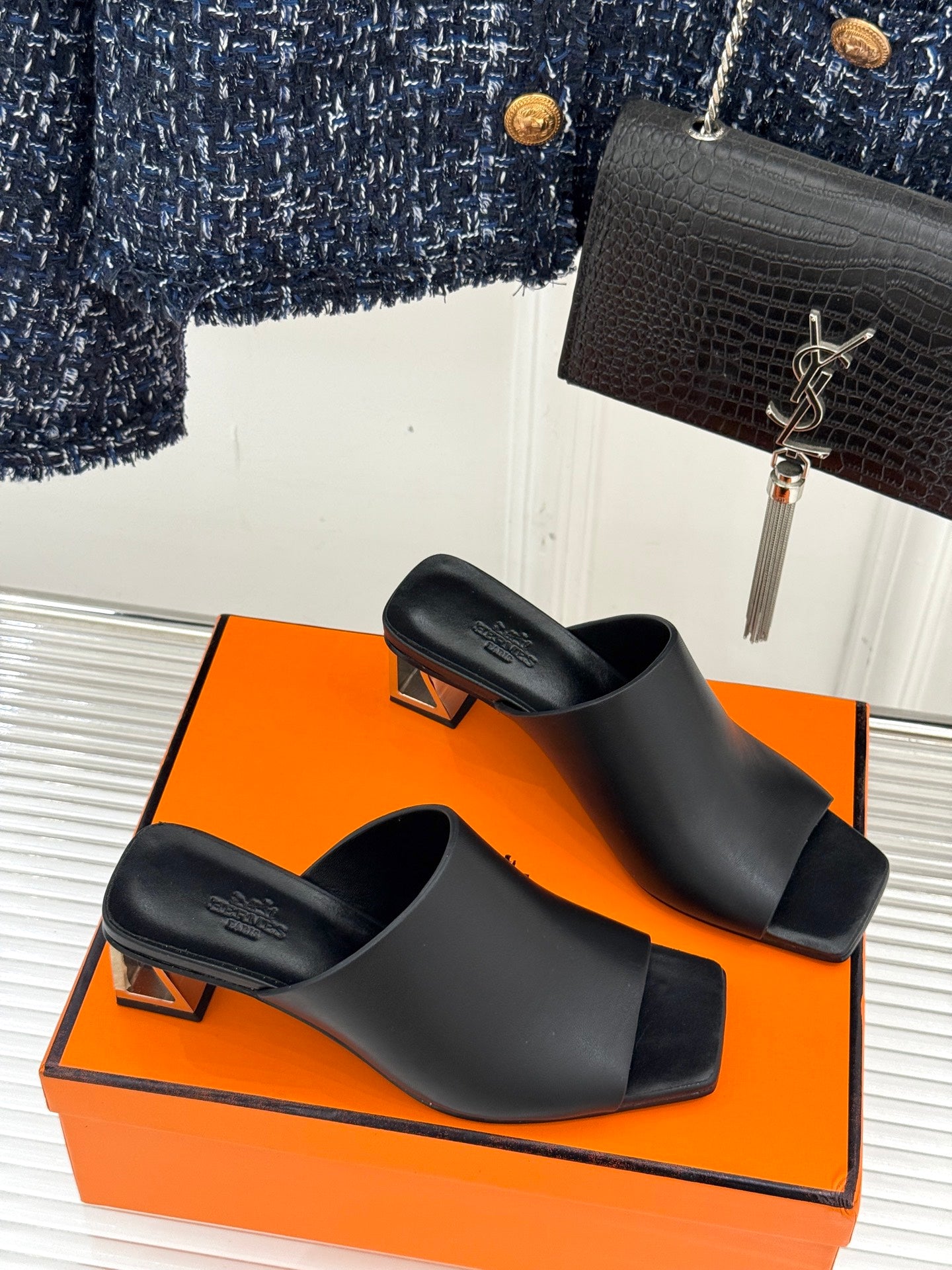 LuxluxHouse Best Quality Women Shoes Hermes