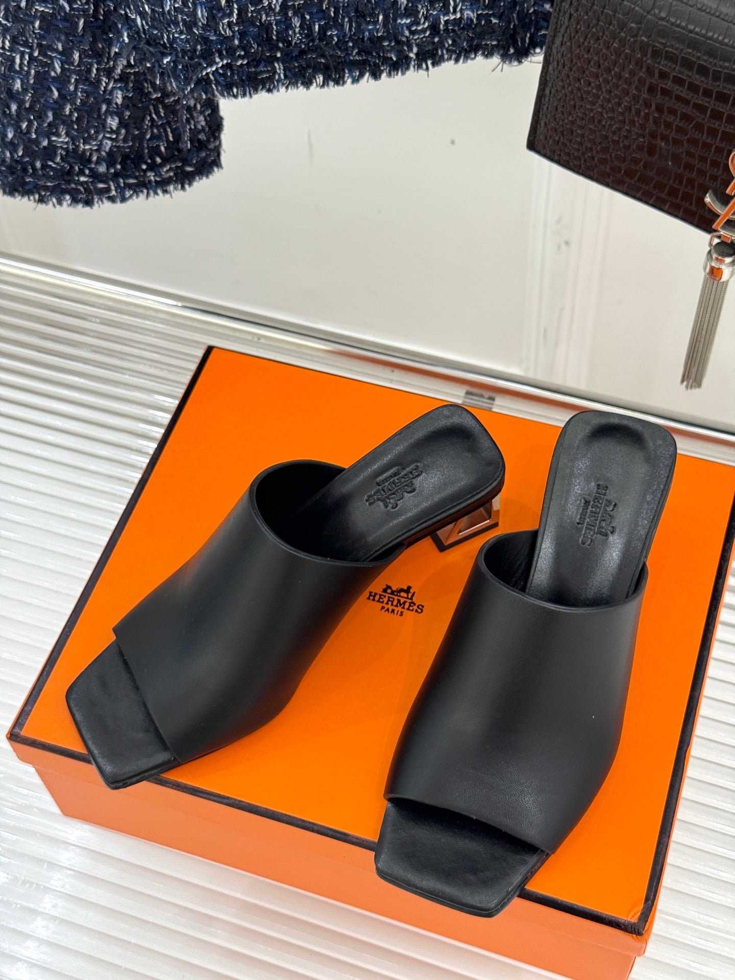 LuxluxHouse Best Quality Women Shoes Hermes