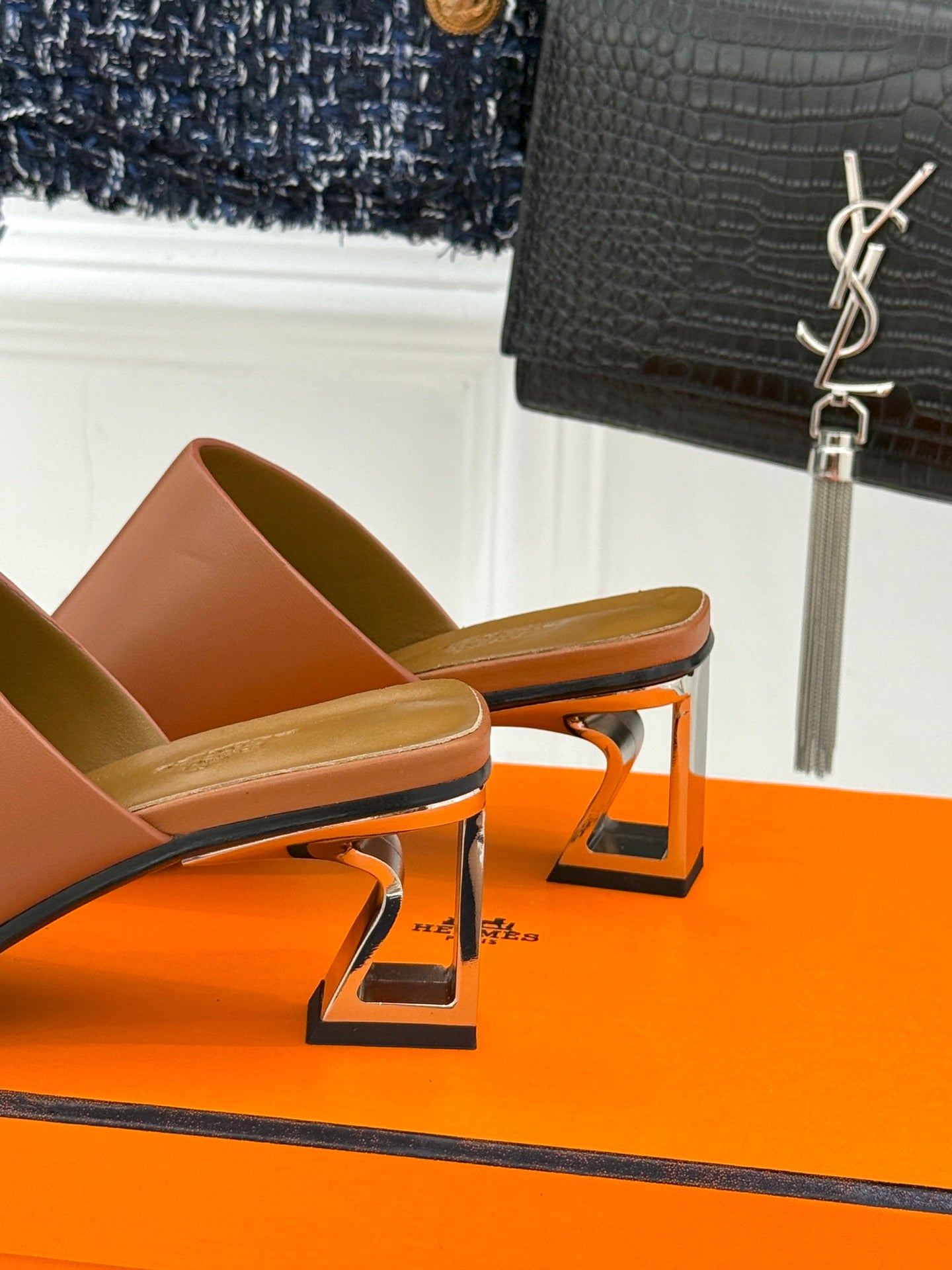 LuxluxHouse Best Quality Women Shoes Hermes