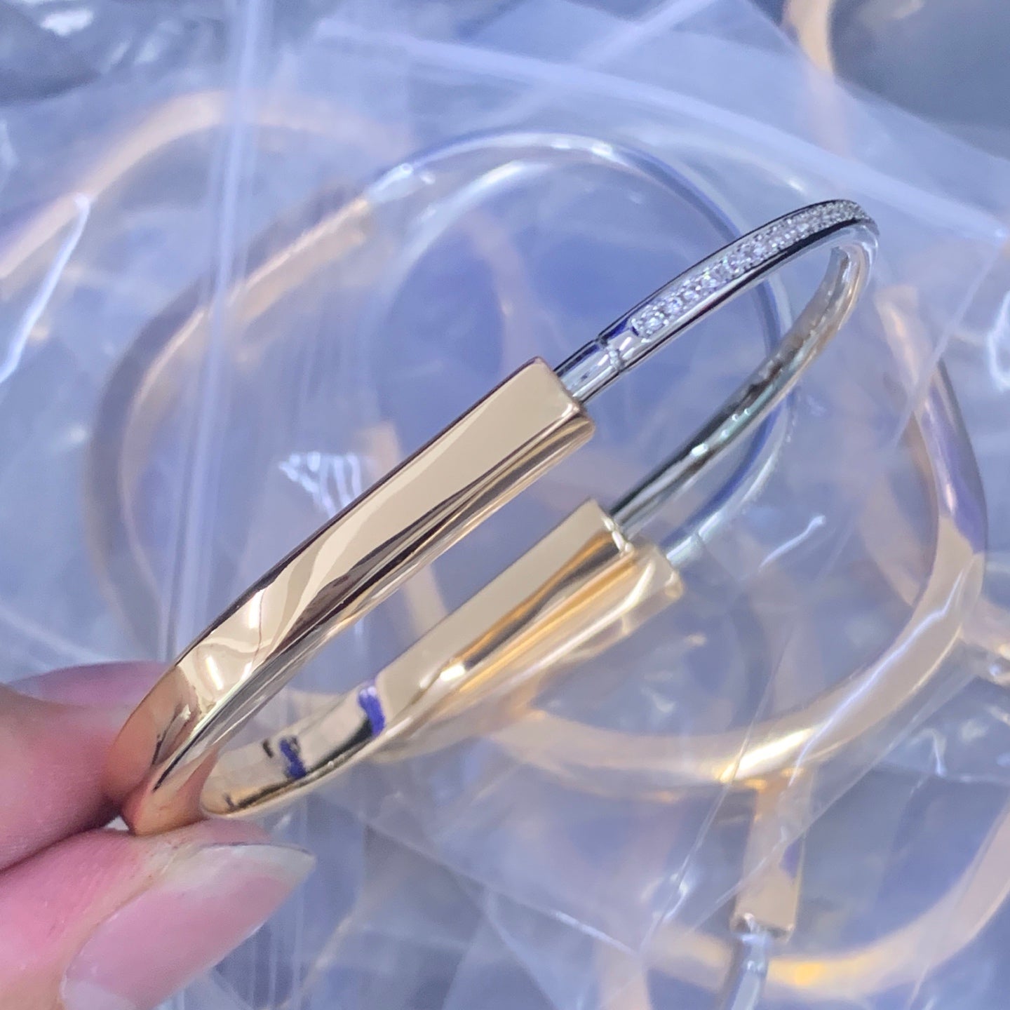 LuxluxHouse Low Price And High Quality Accessories Tiffany