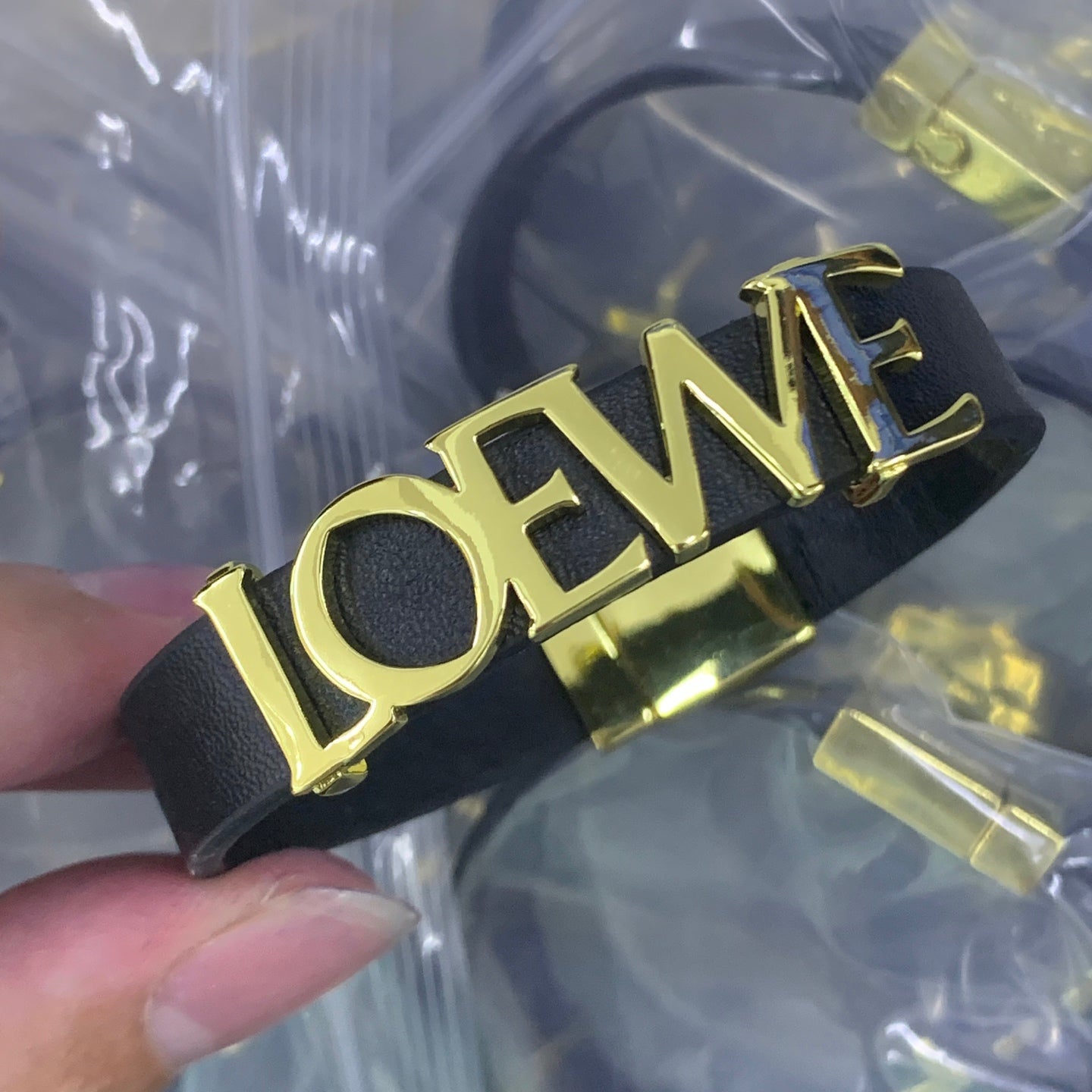 LuxluxHouse Low Price And High Quality Accessories Loewe