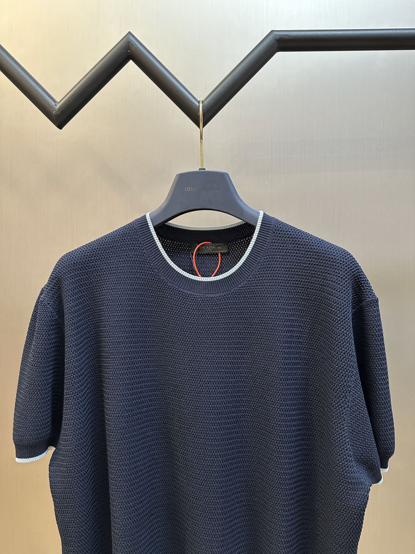 LuxluxHouse Best Quality Clothes T-shirt Prada