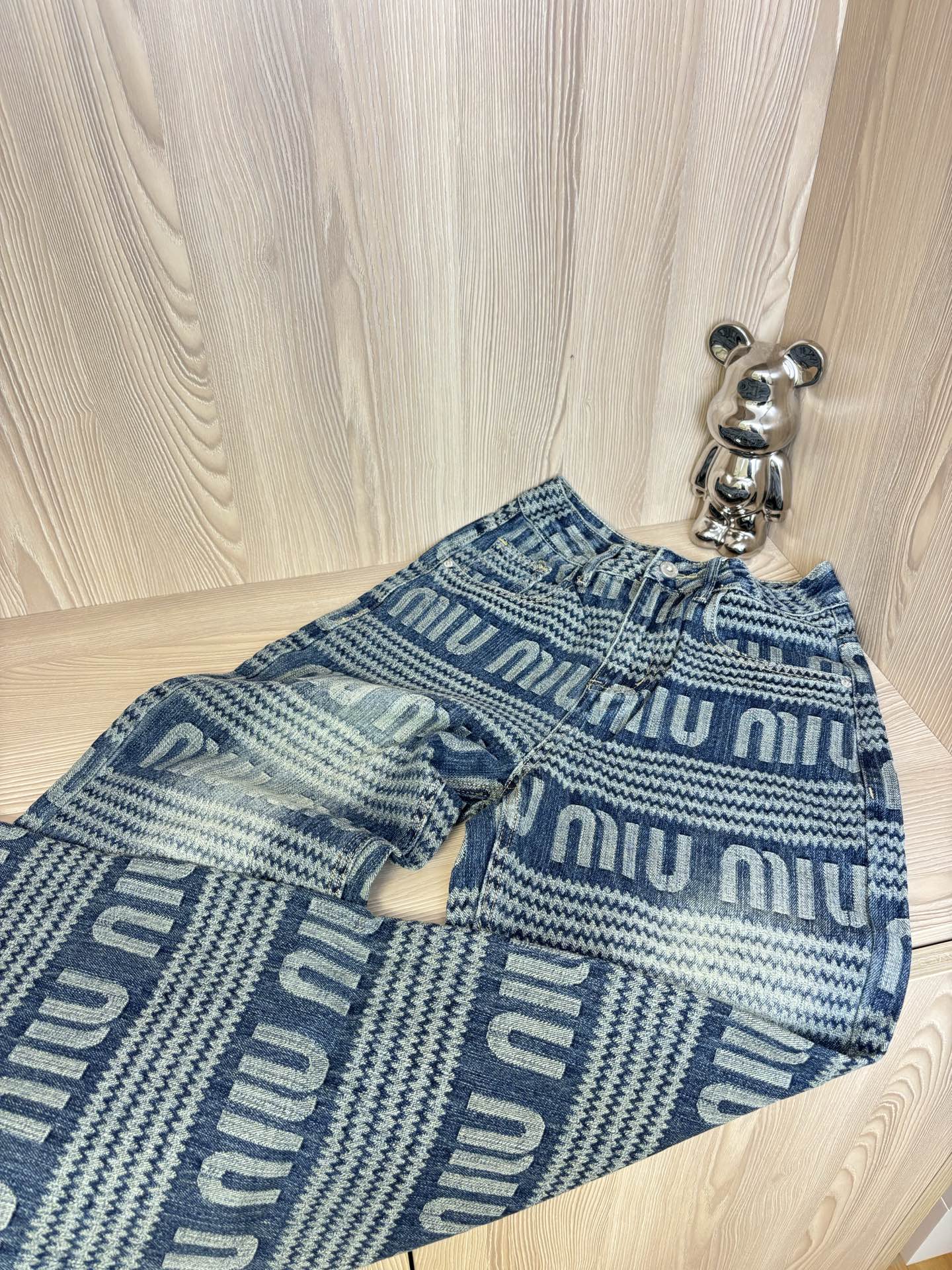 LuxluxHouse Best Quality Clothes Miu Miu Pants