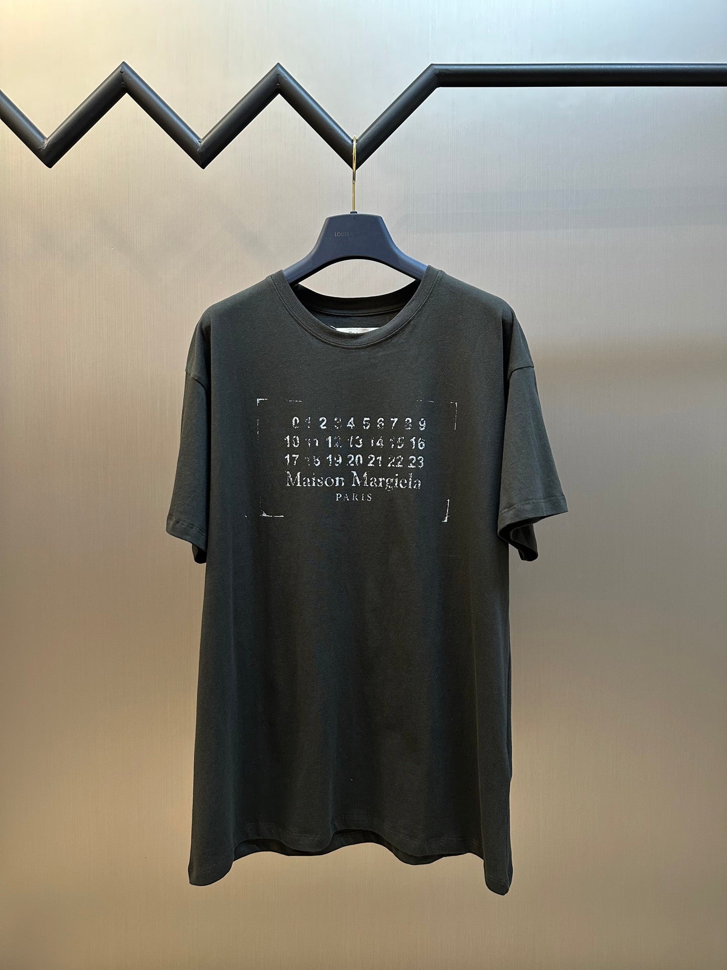 LuxluxHouse Best Quality Clothes T-shirt Chanel & Maison Margiela