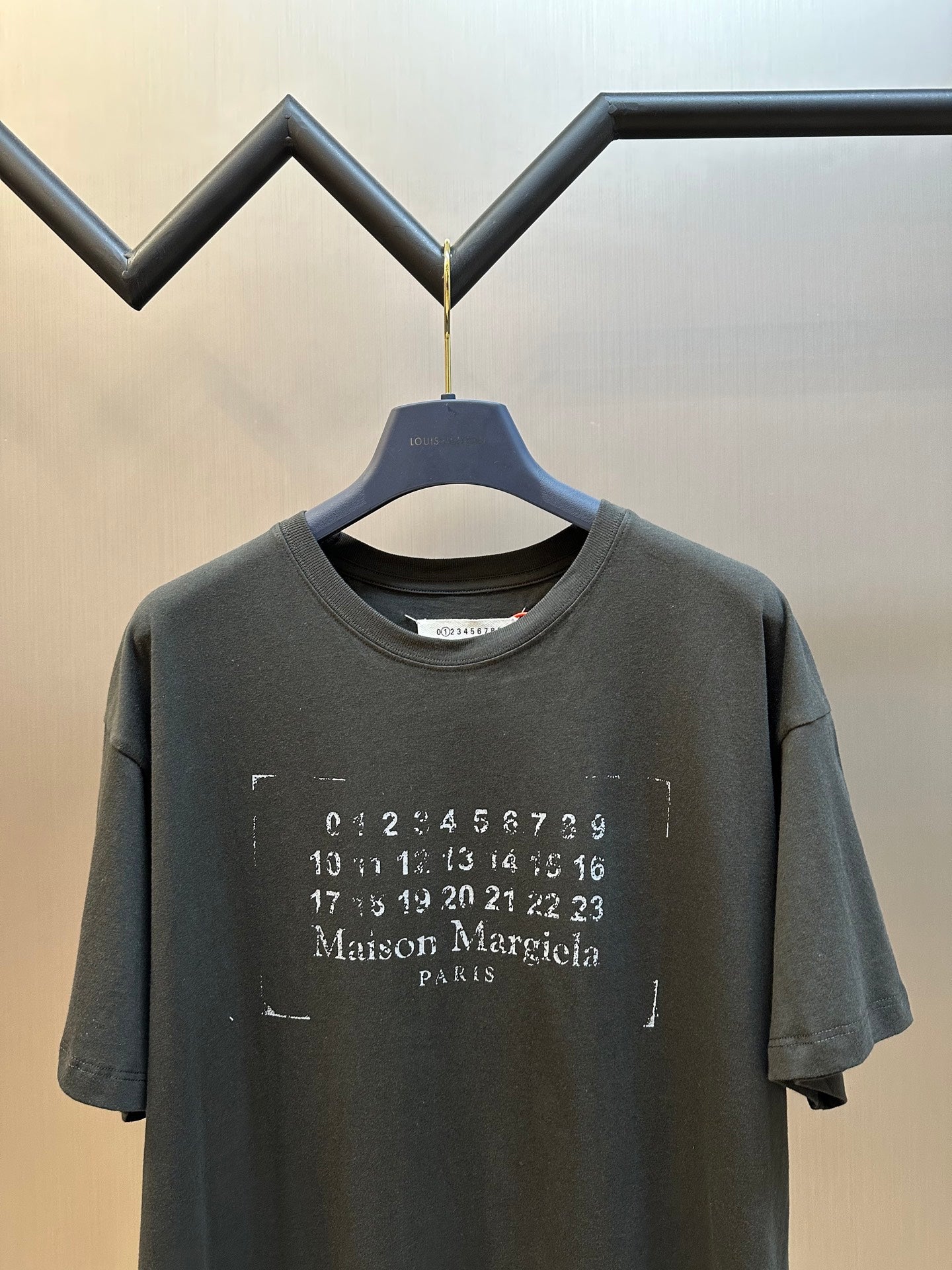 LuxluxHouse Best Quality Clothes T-shirt Chanel & Maison Margiela