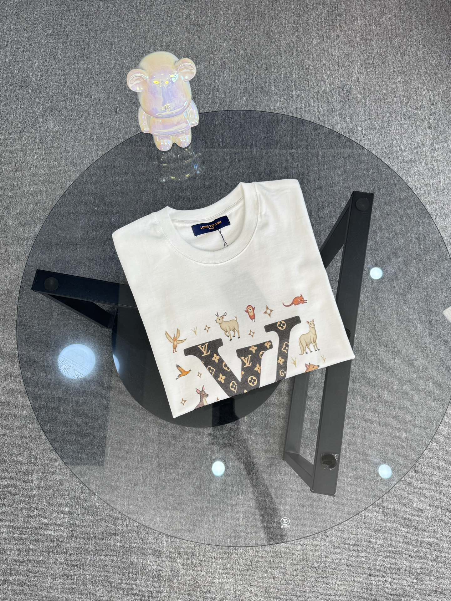 LuxluxHouse Best Quality Clothes T-shirt Louis Vuitton