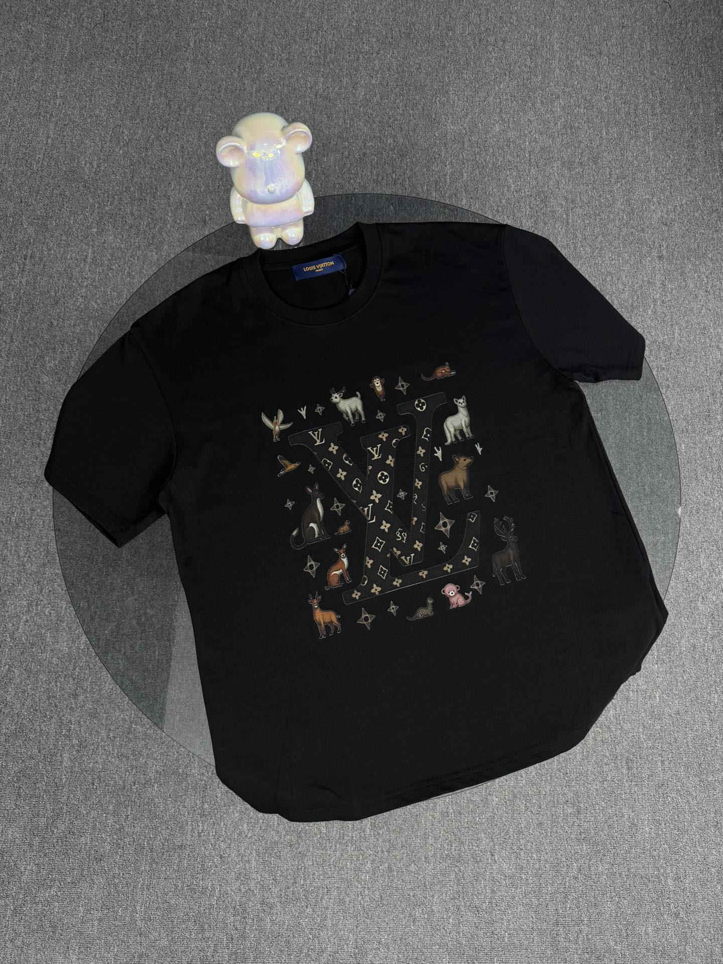 LuxluxHouse Best Quality Clothes T-shirt Louis Vuitton