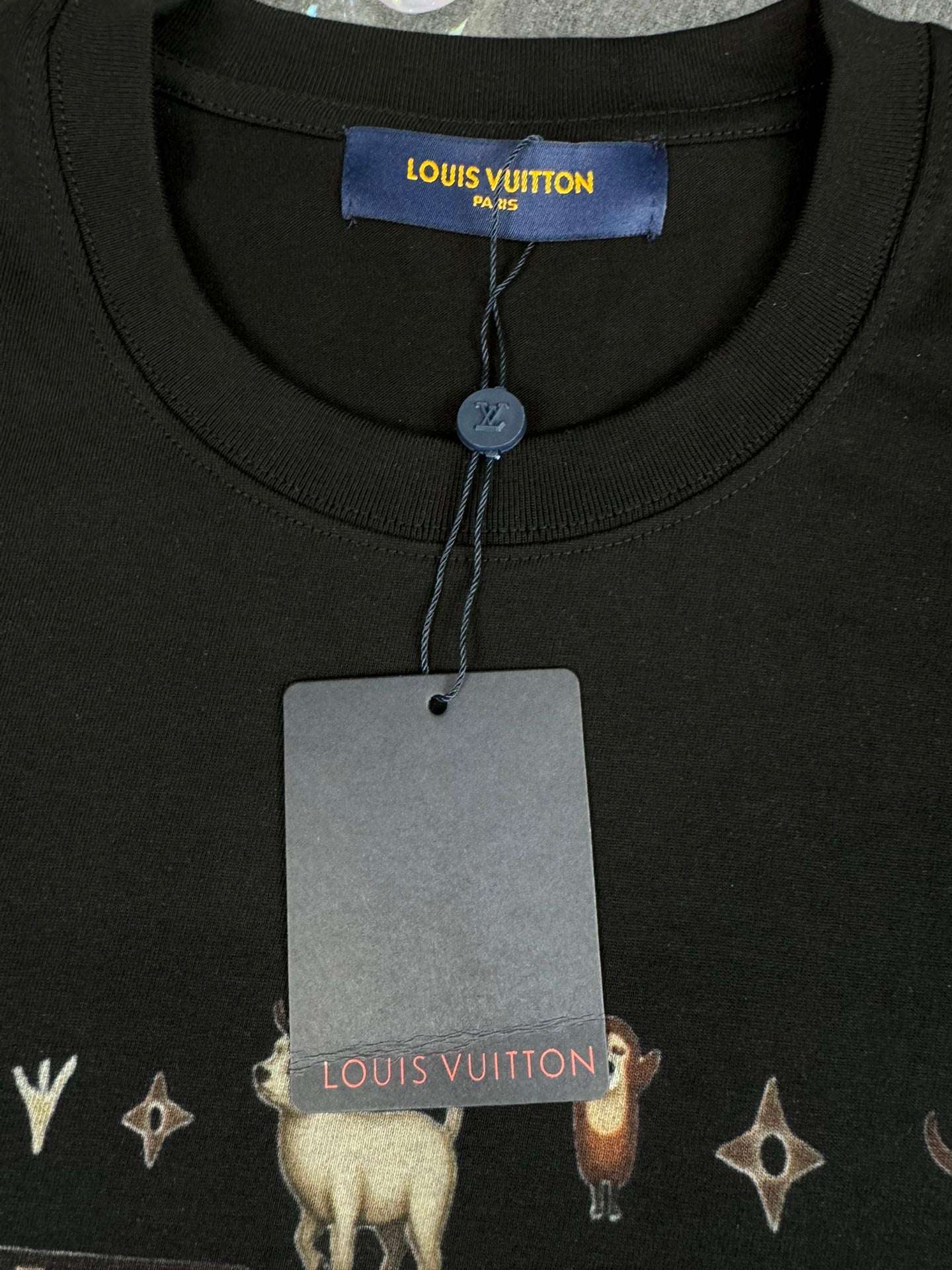 LuxluxHouse Best Quality Clothes T-shirt Louis Vuitton
