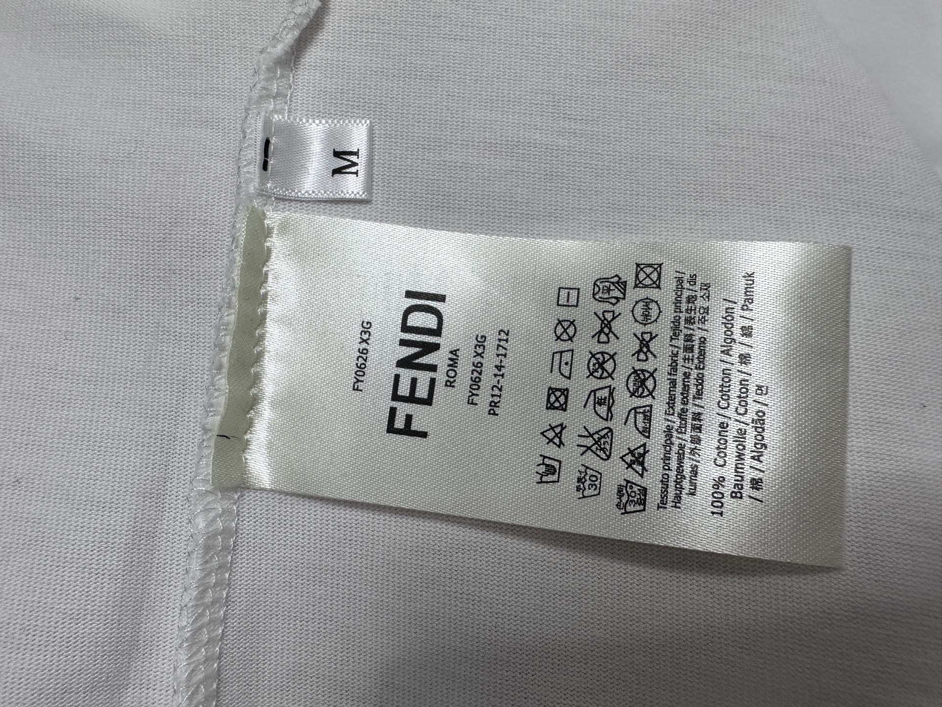 LuxluxHouse Best Quality Clothes Fendi T-shirt