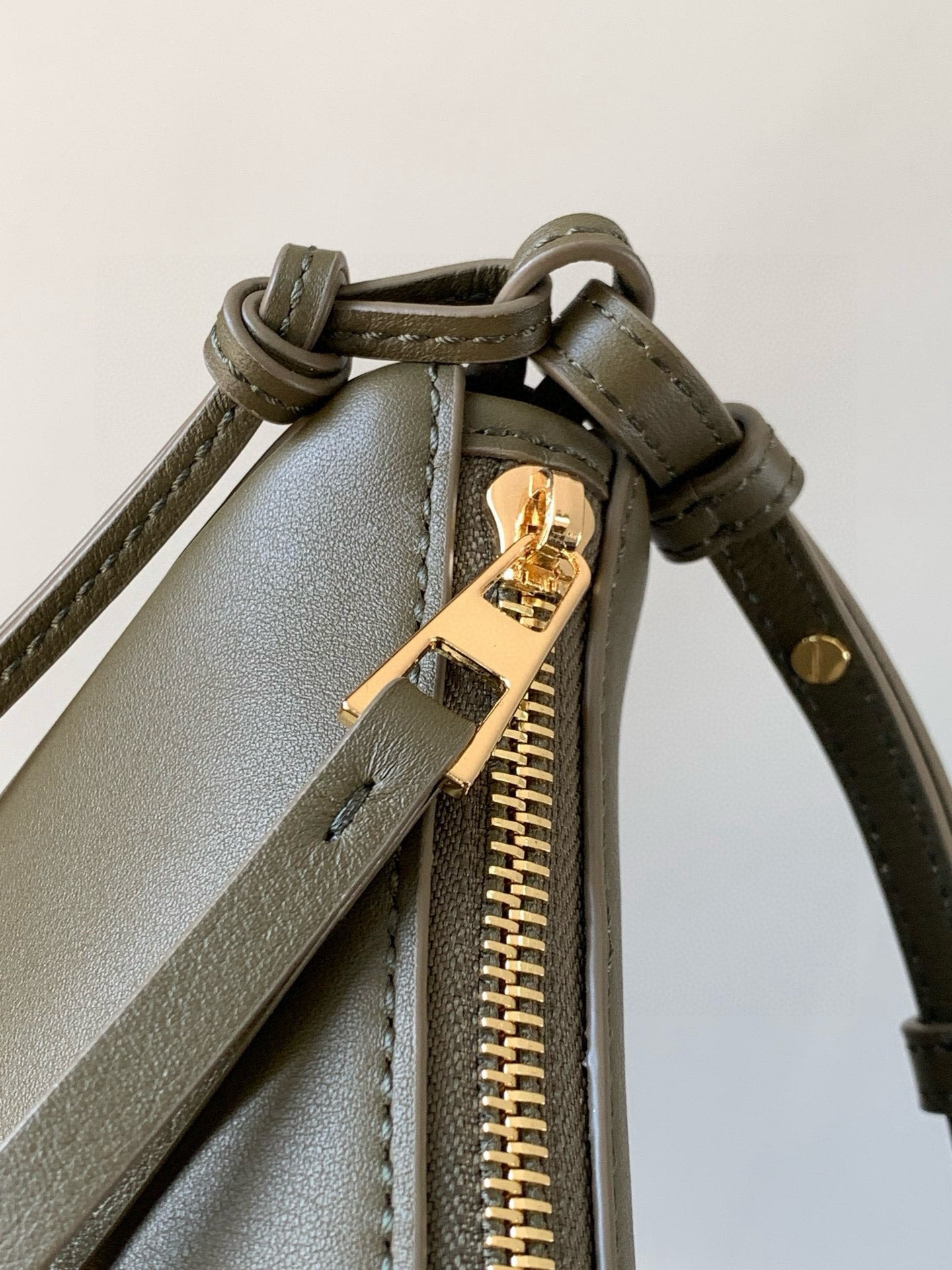 LuxluxHouse Best Quality Bags Loewe