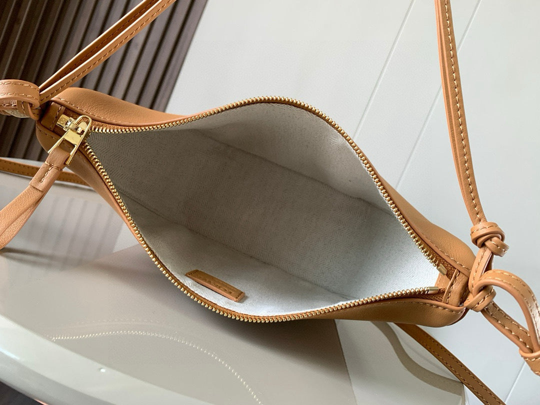 LuxluxHouse Best Quality Bags Loewe