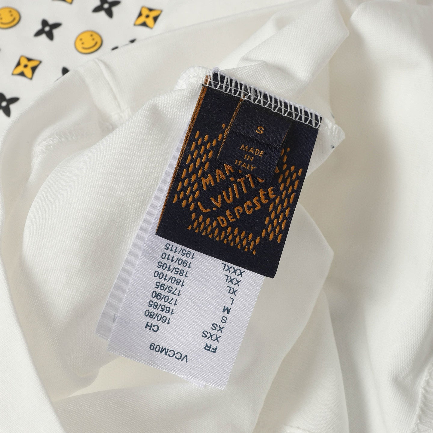 LuxluxHouse Best Quality Clothes T-shirt Louis Vuitton