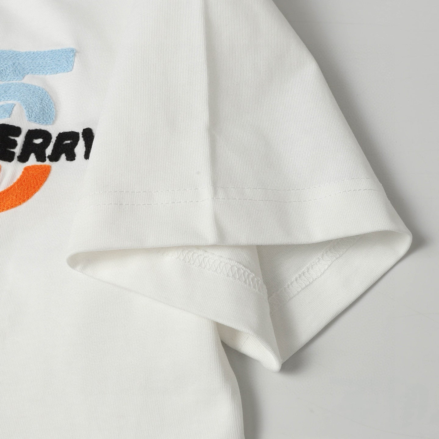 LuxluxHouse Best Quality Clothes Burberry T-shirt