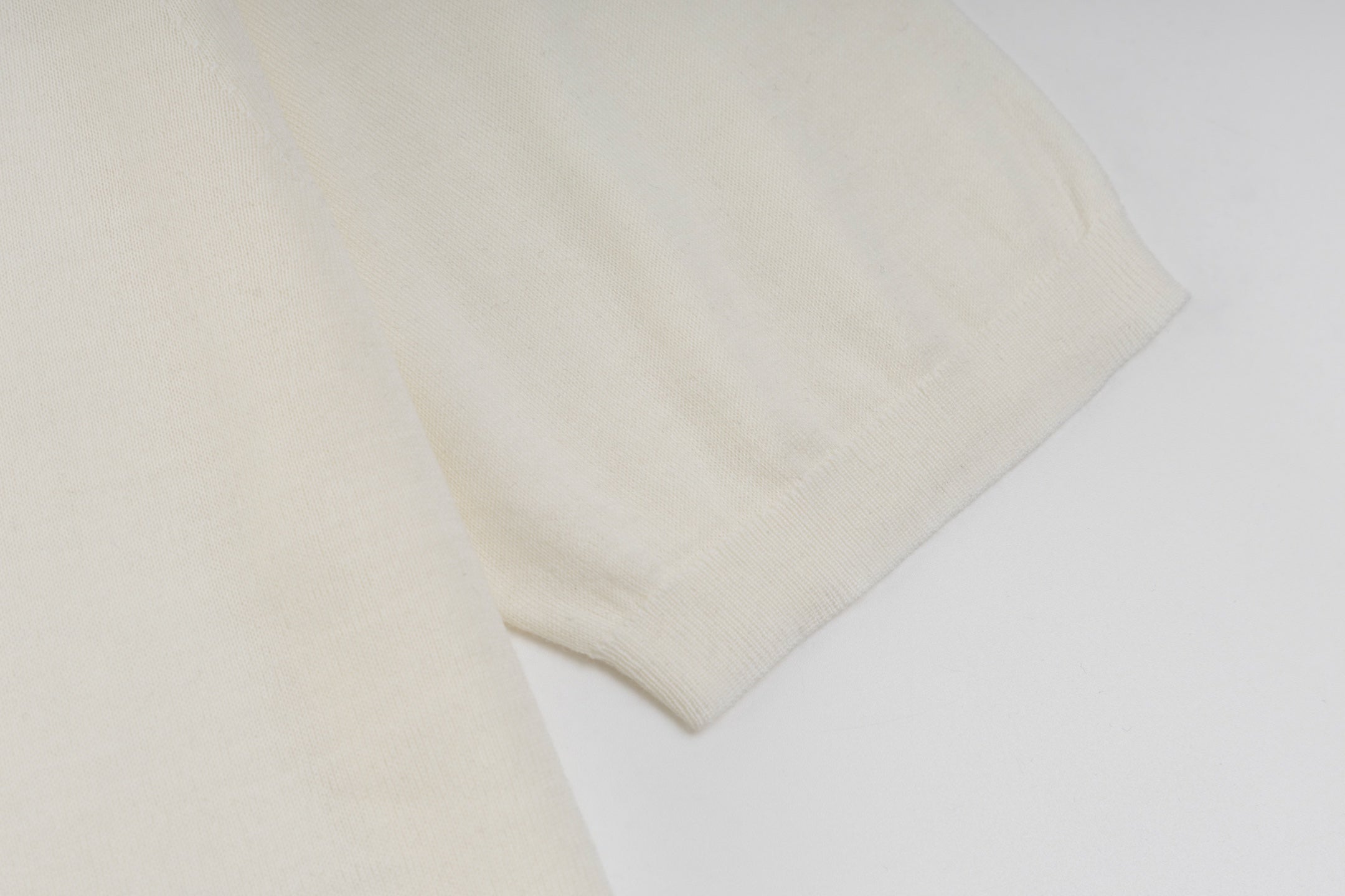 LuxluxHouse Best Quality Clothes T-shirt Prada