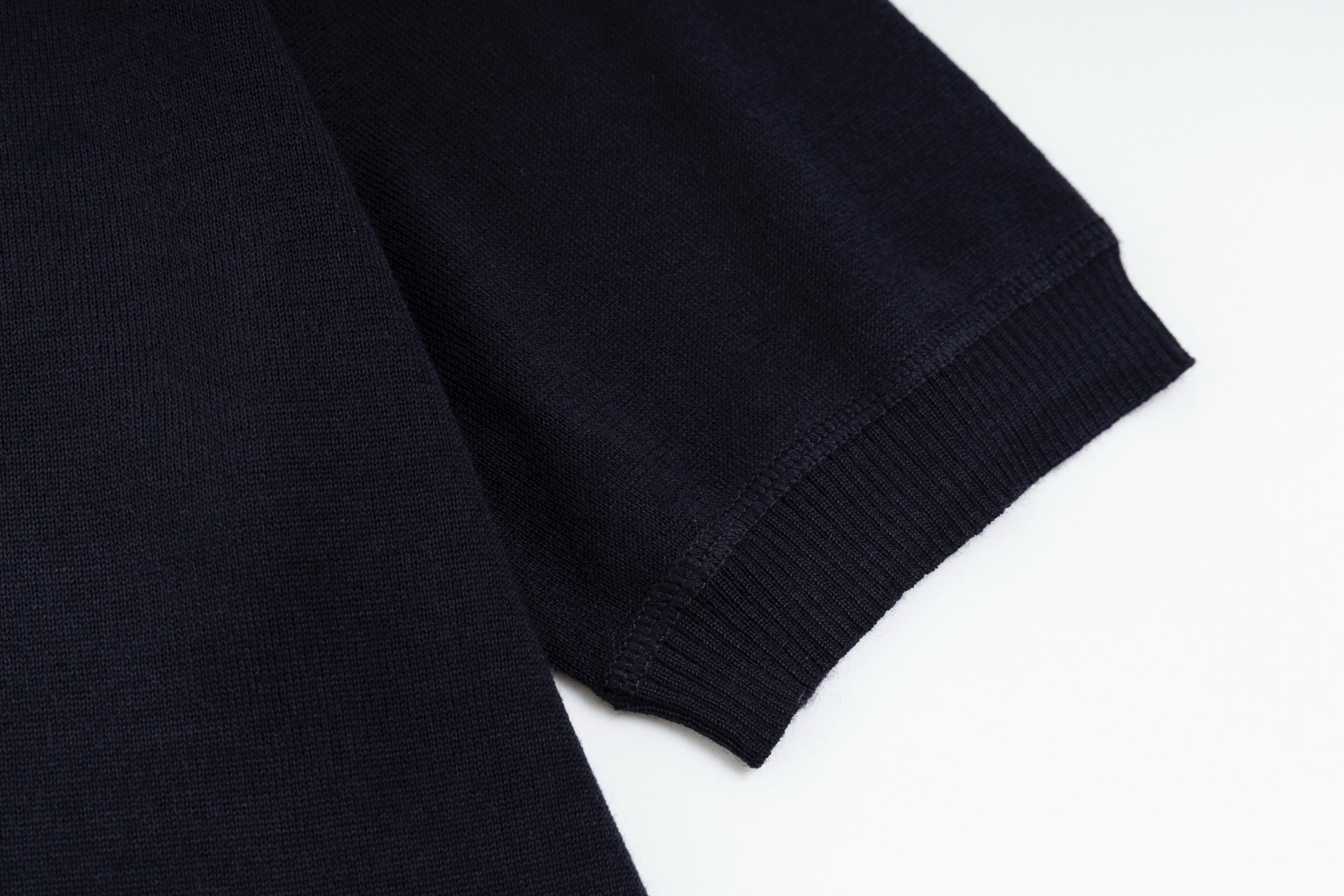 LuxluxHouse Best Quality Clothes T-shirt Prada