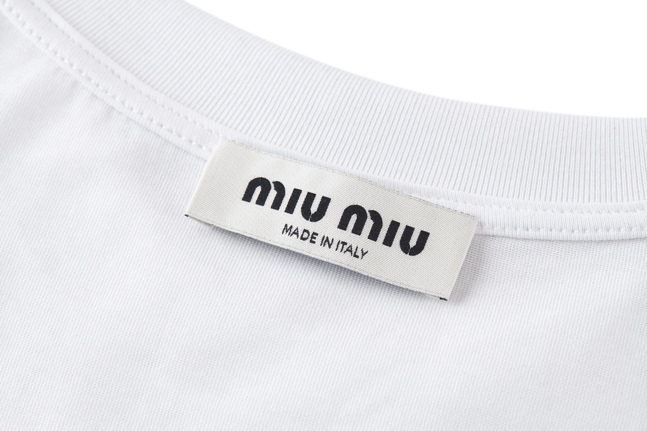 LuxluxHouse Best Quality Clothes Miu Miu T-shirt