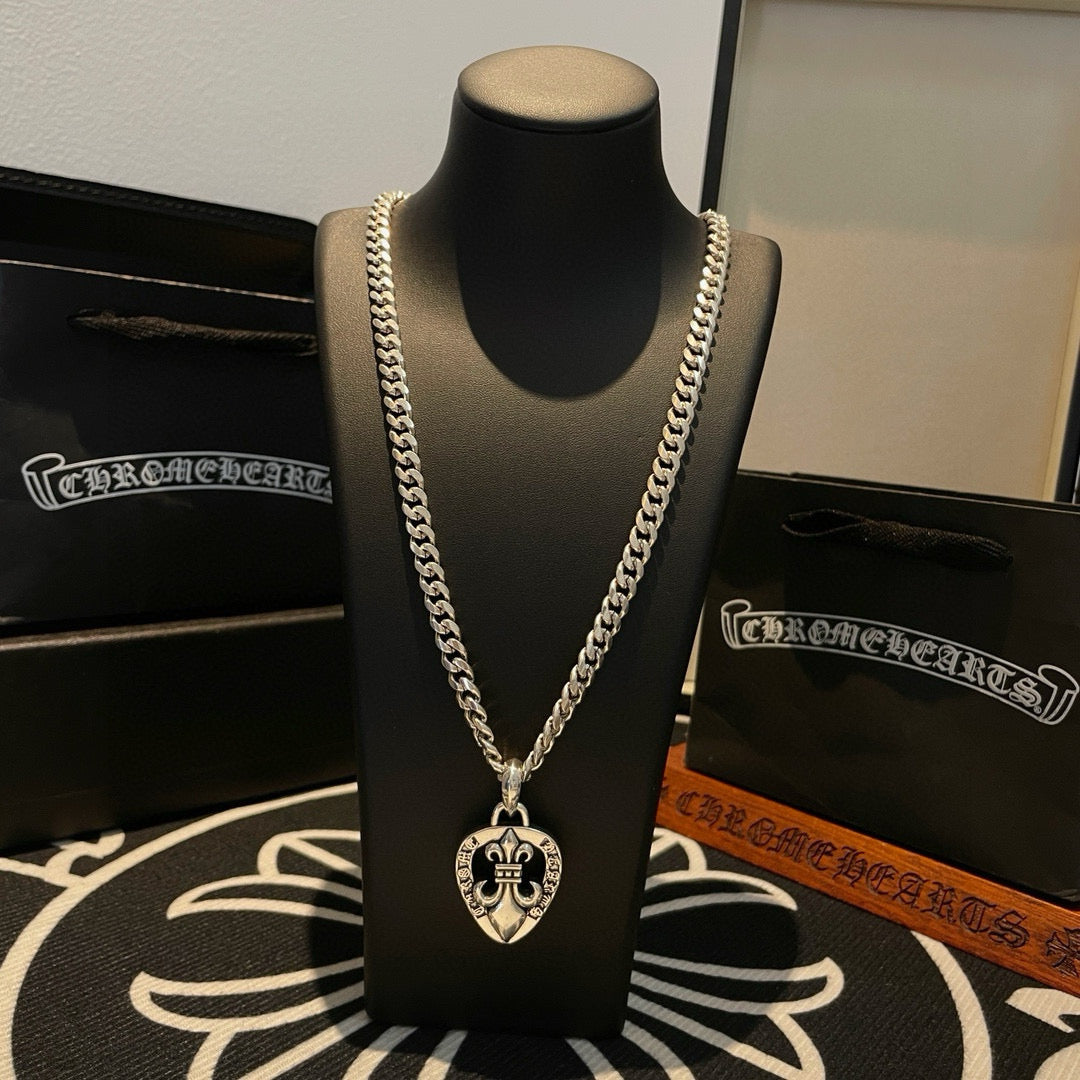 LuxluxHouse Best Quality Accessories Necklace Chrome Hearts