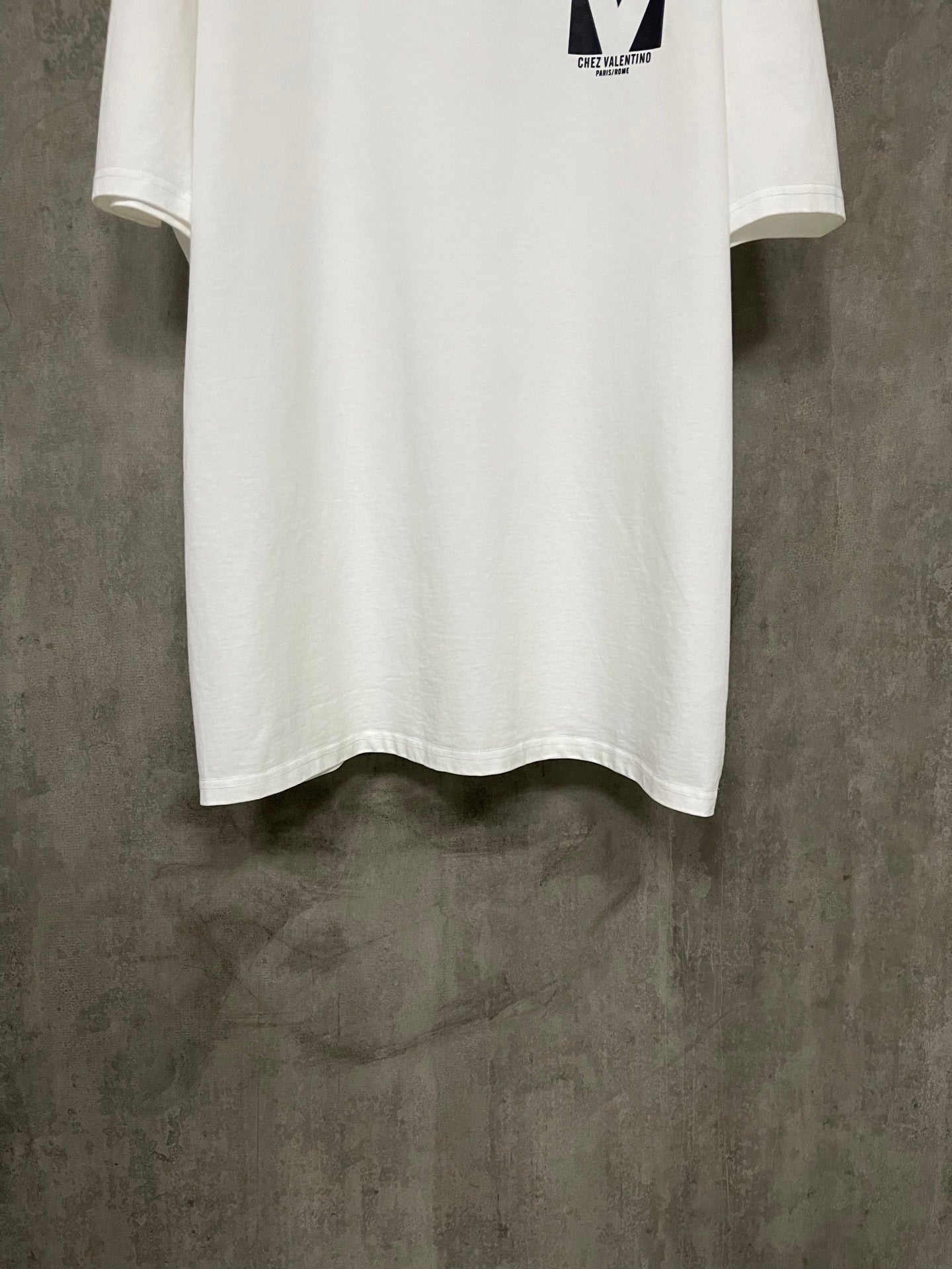 LuxluxHouse Best Quality Clothes Valentino T-shirt