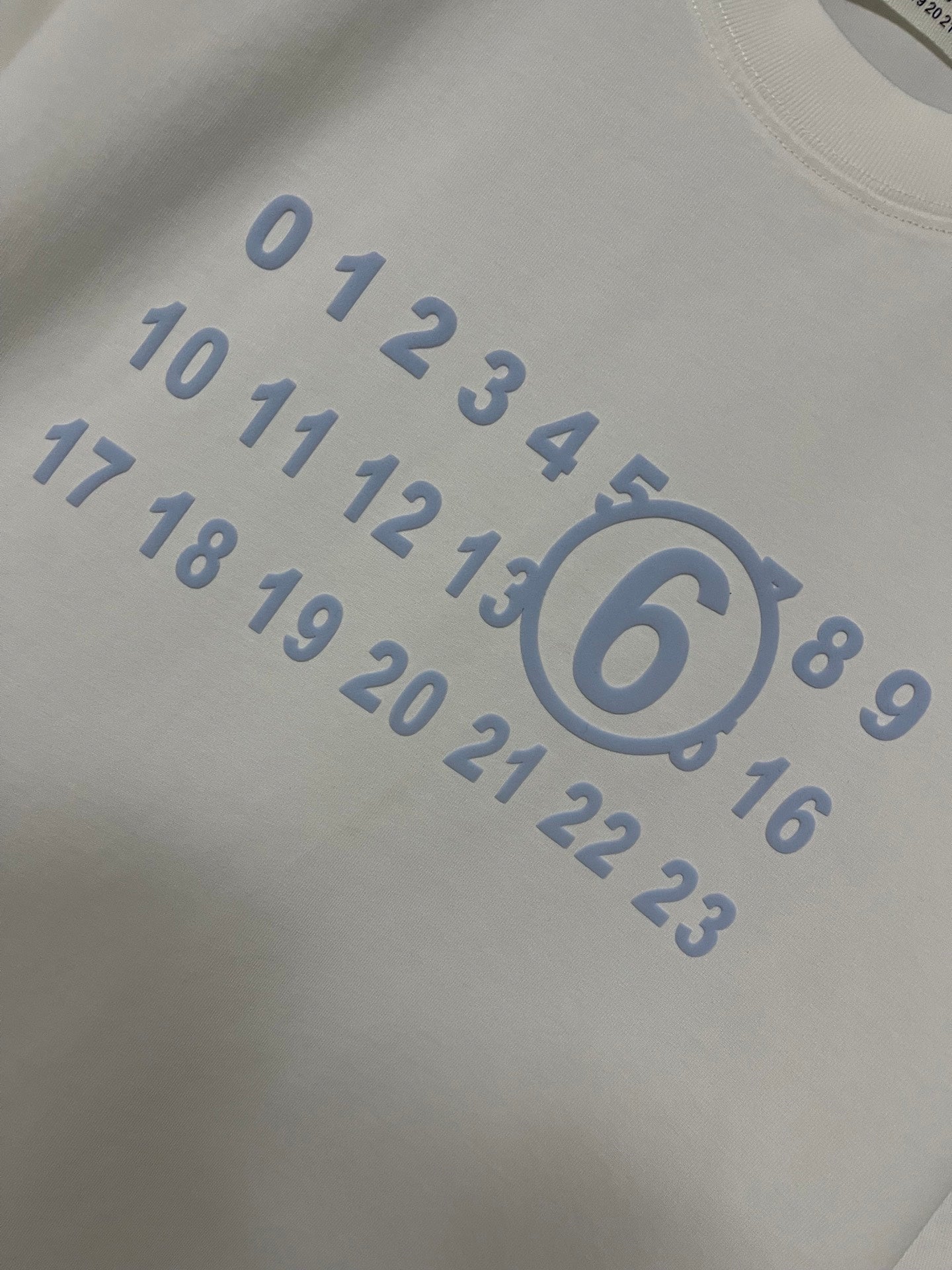 LuxluxHouse Best Quality Clothes Valentino T-shirt