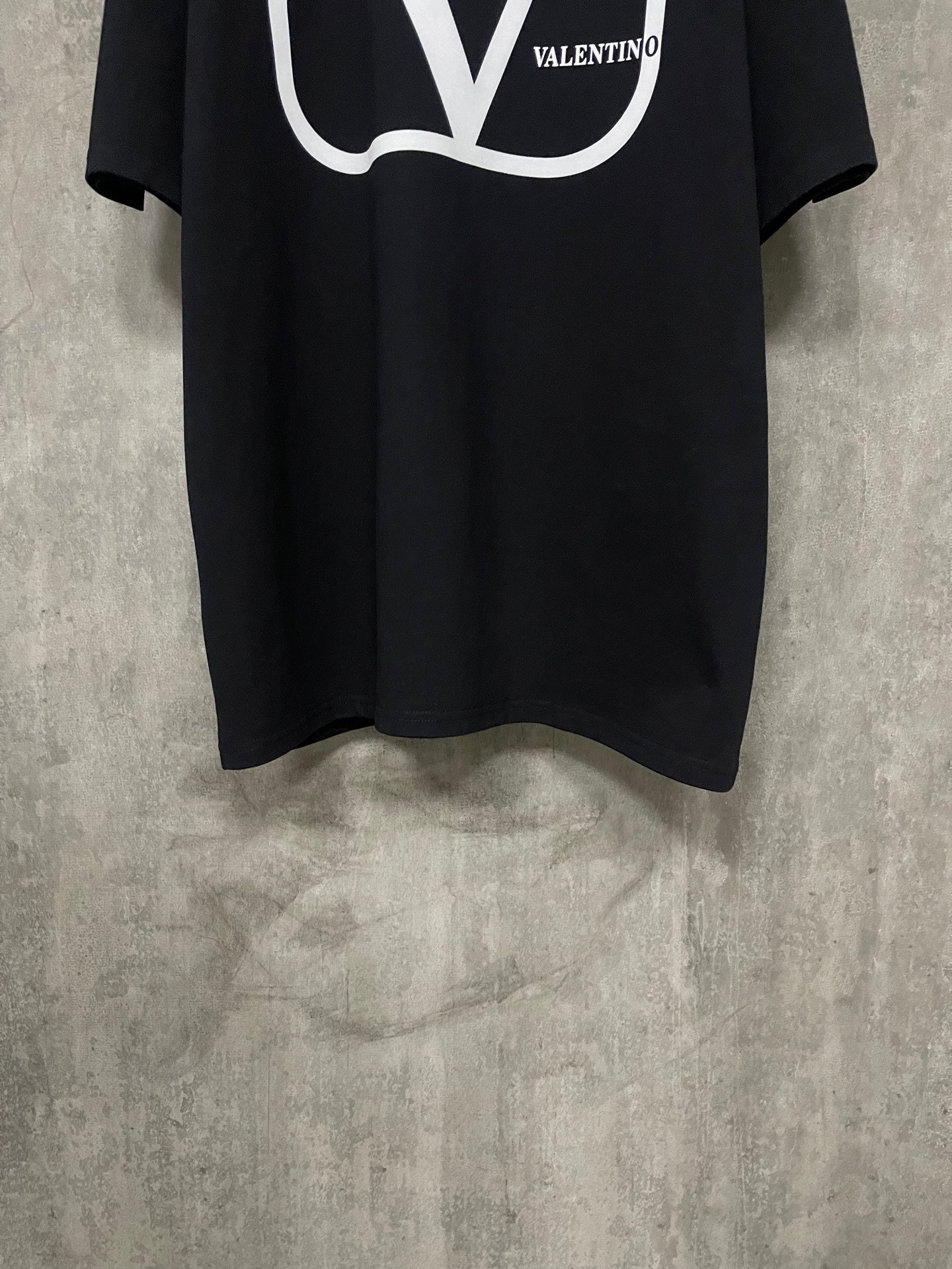 LuxluxHouse Best Quality Clothes Valentino T-shirt