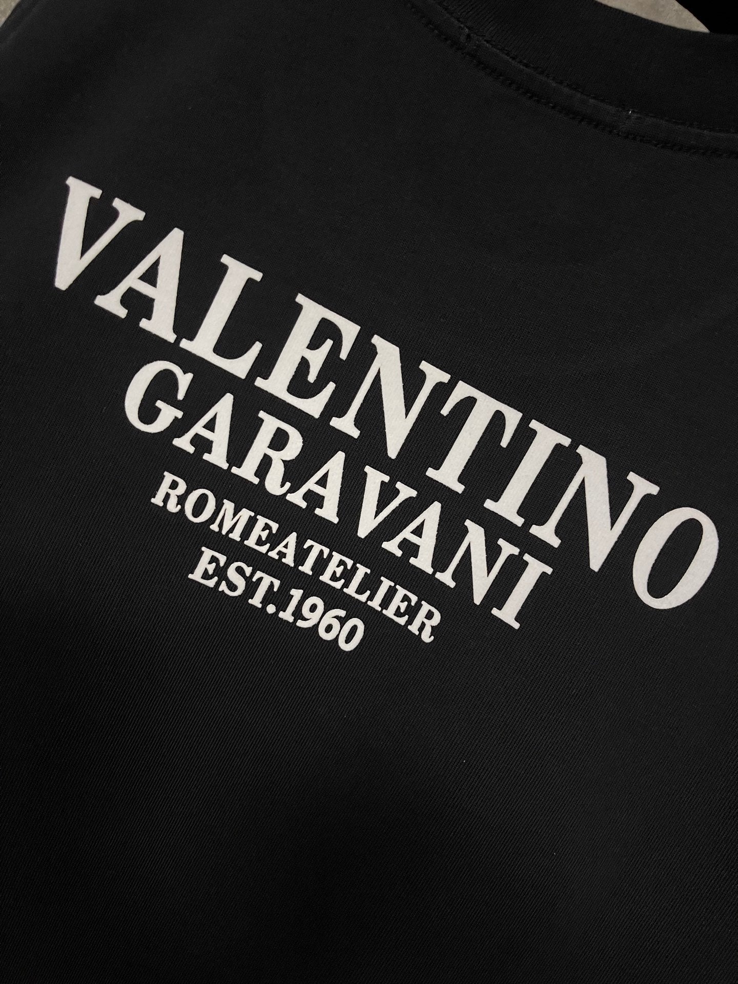 LuxluxHouse Best Quality Clothes Valentino T-shirt